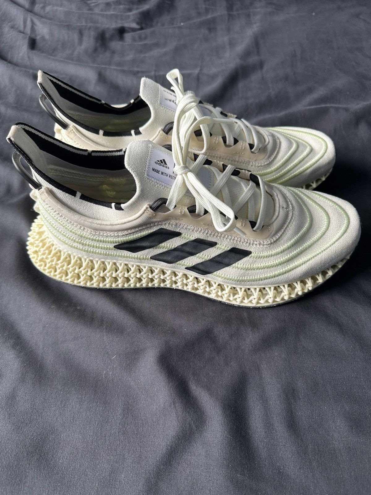 Adidas Adidas x Parley 4DFWD Off White/ Almost Lime Size US 10 / EU 43 - 6 Thumbnail