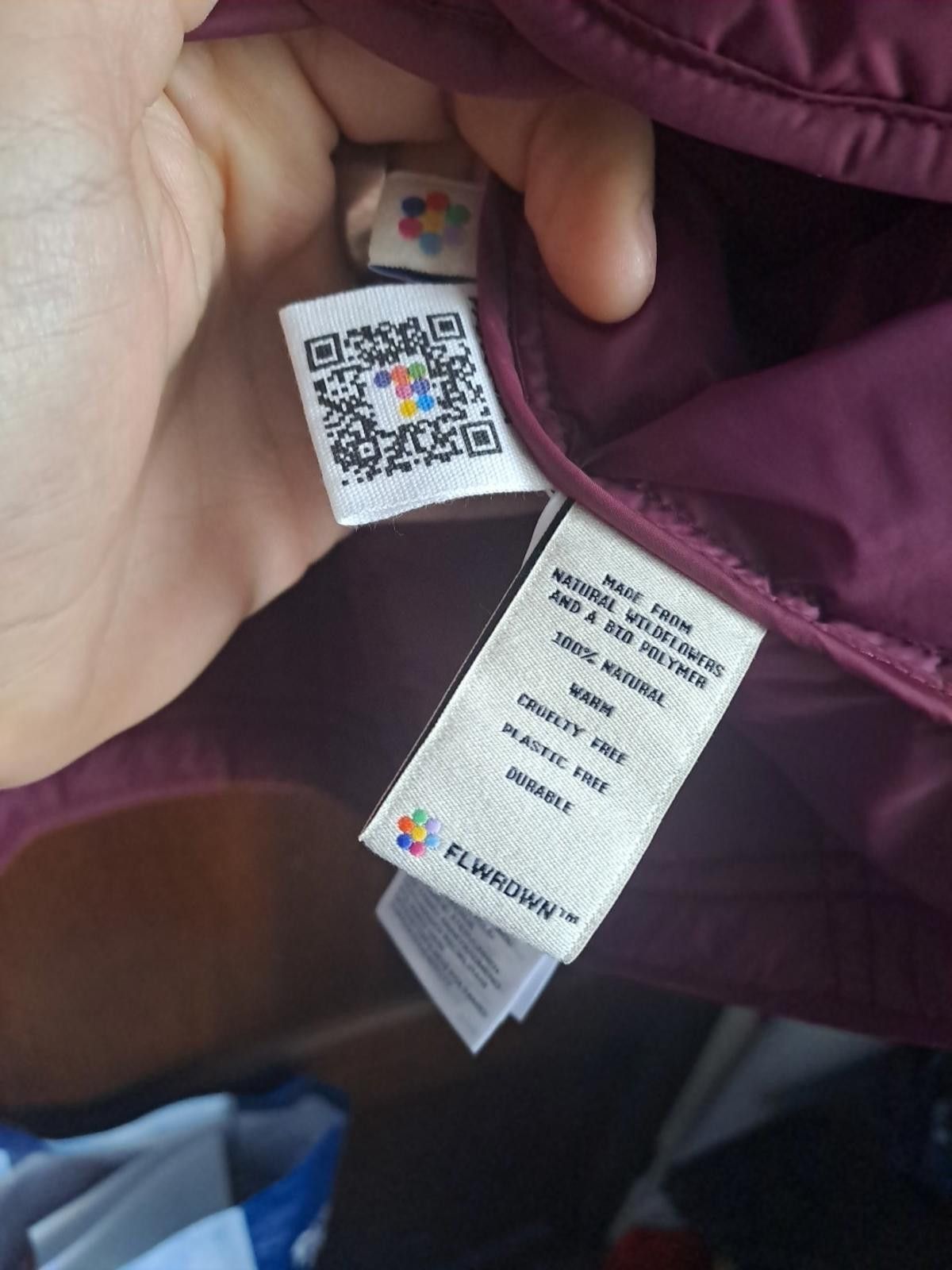 Pangaia Pangaia Padded Jacket Size L Recycled Fabric Burgundy Quilt Size US L / EU 52-54 / 3 - 7 Thumbnail