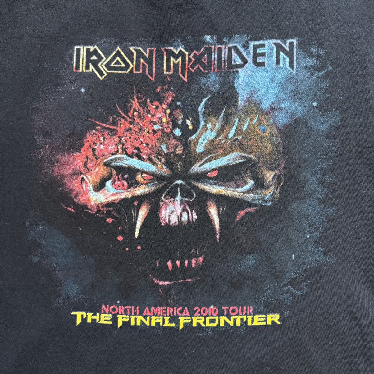 Iron Maiden Vintage Iron Maiden The Last Frontier Tour T-Shirt Size US M / EU 48-50 / 2 - 5 Thumbnail