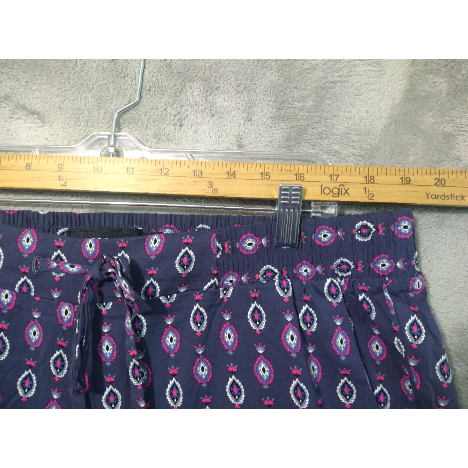 Torrid Torrid Pants Womens 1X Blue Geometric Joggers Crop Stretch High Rise Pocket Size 40" / US 18 - 3 Thumbnail