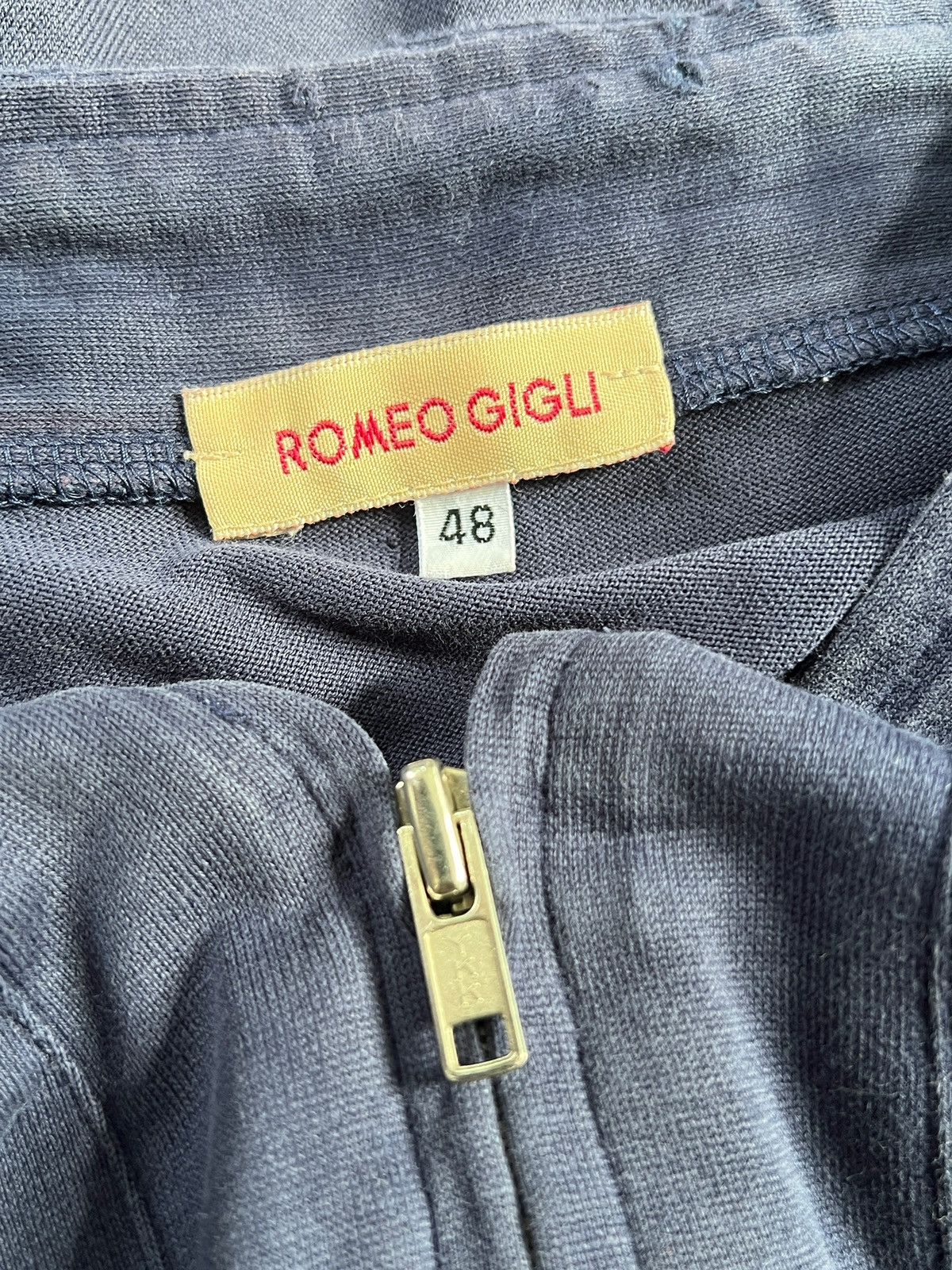 Romeo Gigli Vintage Romeo Gigli Zipper Cotton Light Jacket Size US L / EU 52-54 / 3 - 12 Thumbnail