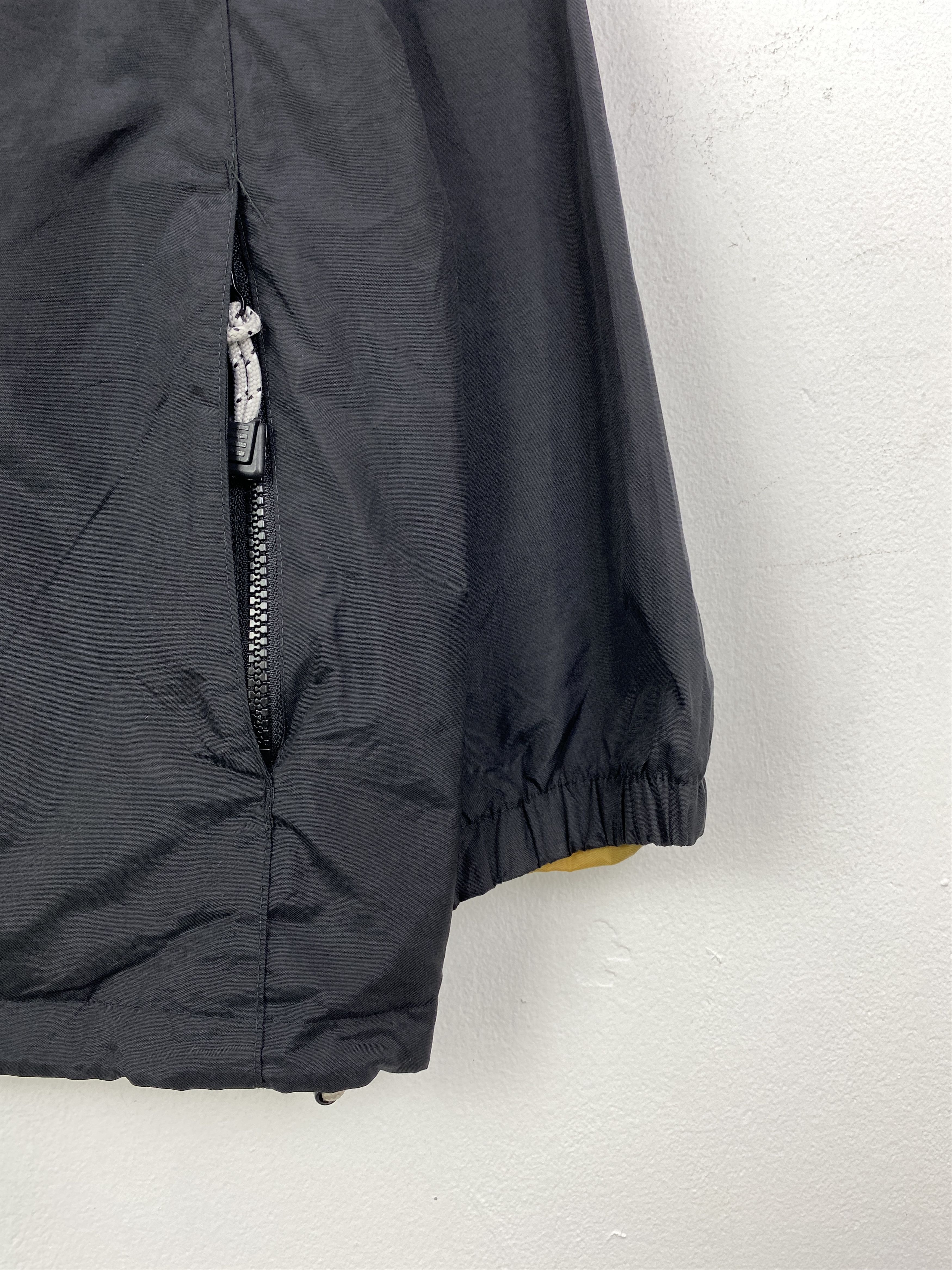 Japanese Brand Vintage G.T. Hawkins Mountain Crest Windbreaker JA0239 Size US M / EU 48-50 / 2 - 12 Thumbnail