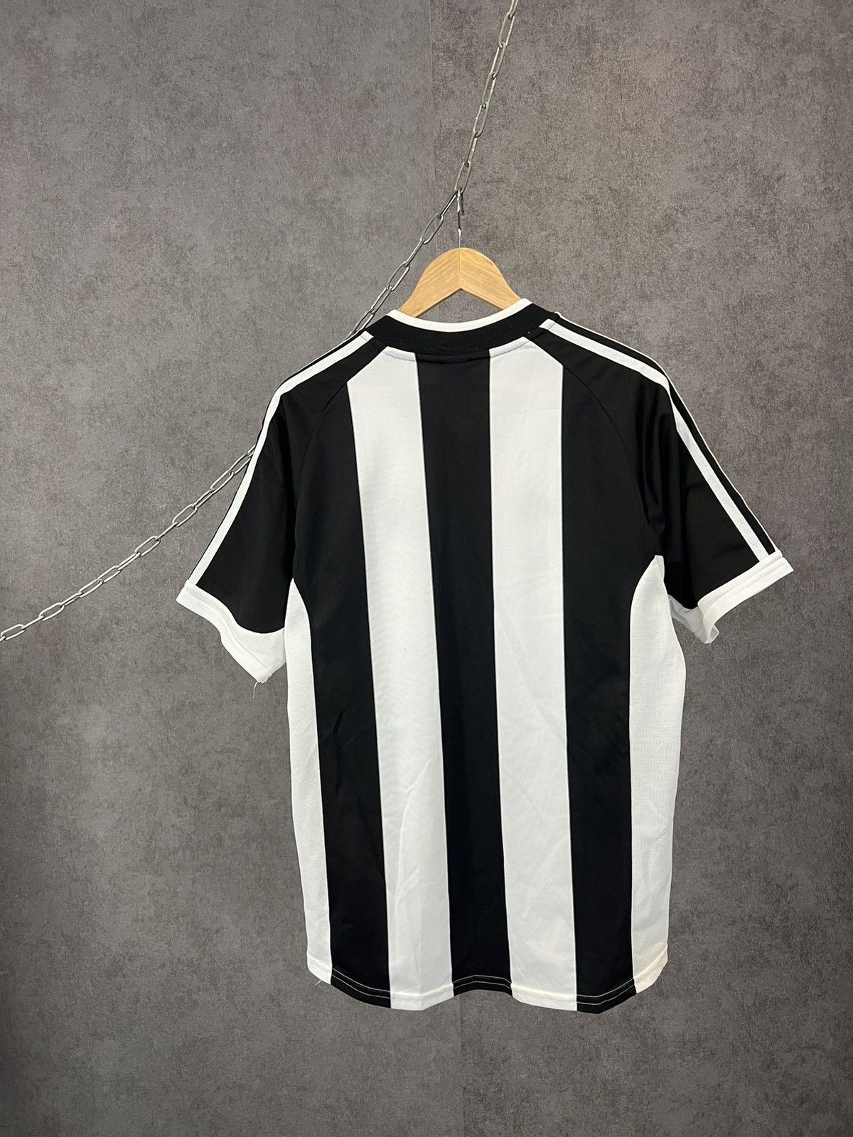 Adidas Newcastle United 2000 vintage adidas soccer jersey Size US M / EU 48-50 / 2 - 8 Thumbnail
