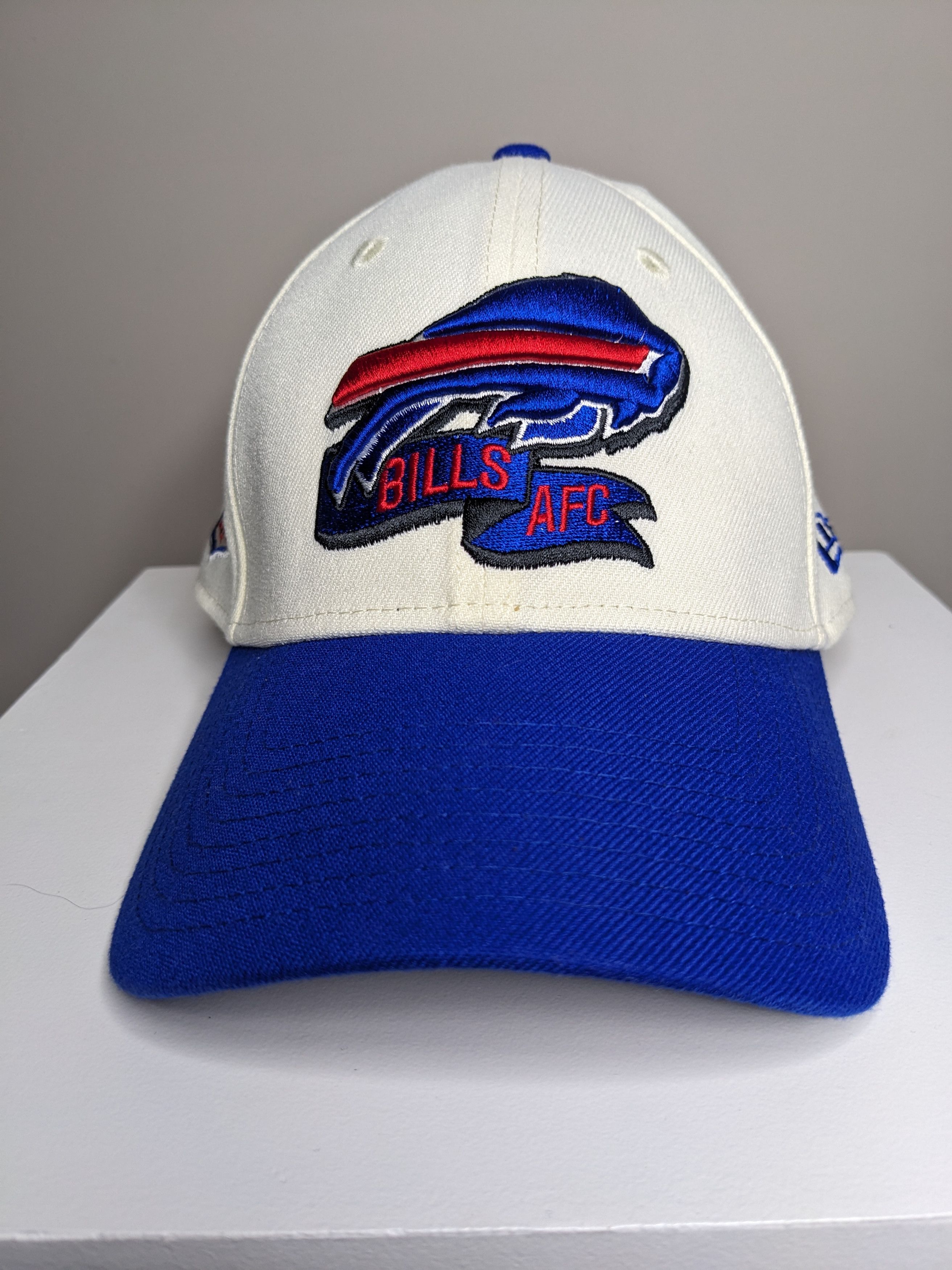 New Era Buffalo Bills New Era Hat Cap 39Thirty Size M/L Fitted NFL Size ONE SIZE - 1 Thumbnail