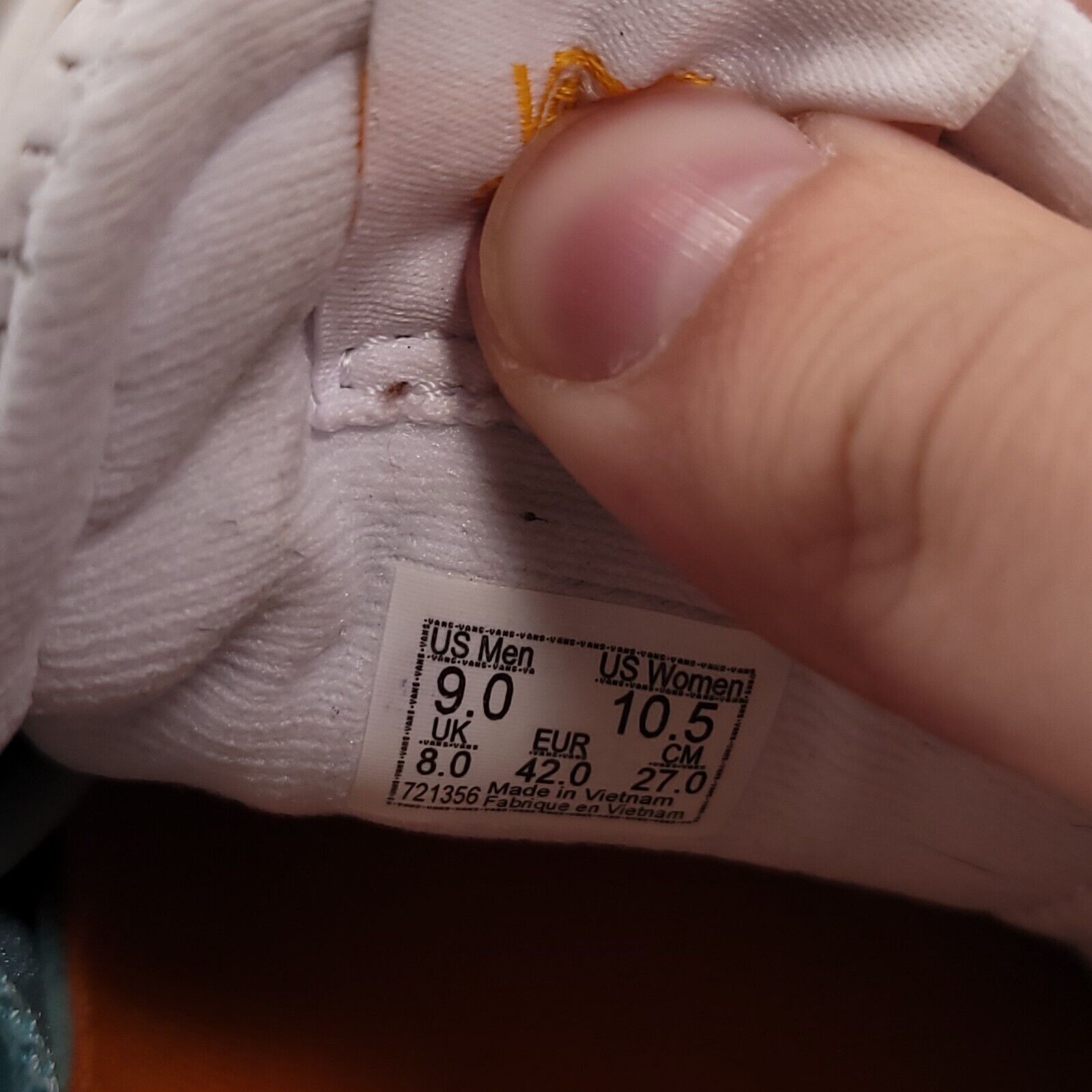Vans Vans Off the Wall Old Skool Shoe Womens Size 10.5 721356 Size US 10.5 / IT 40.5 - 9 Thumbnail