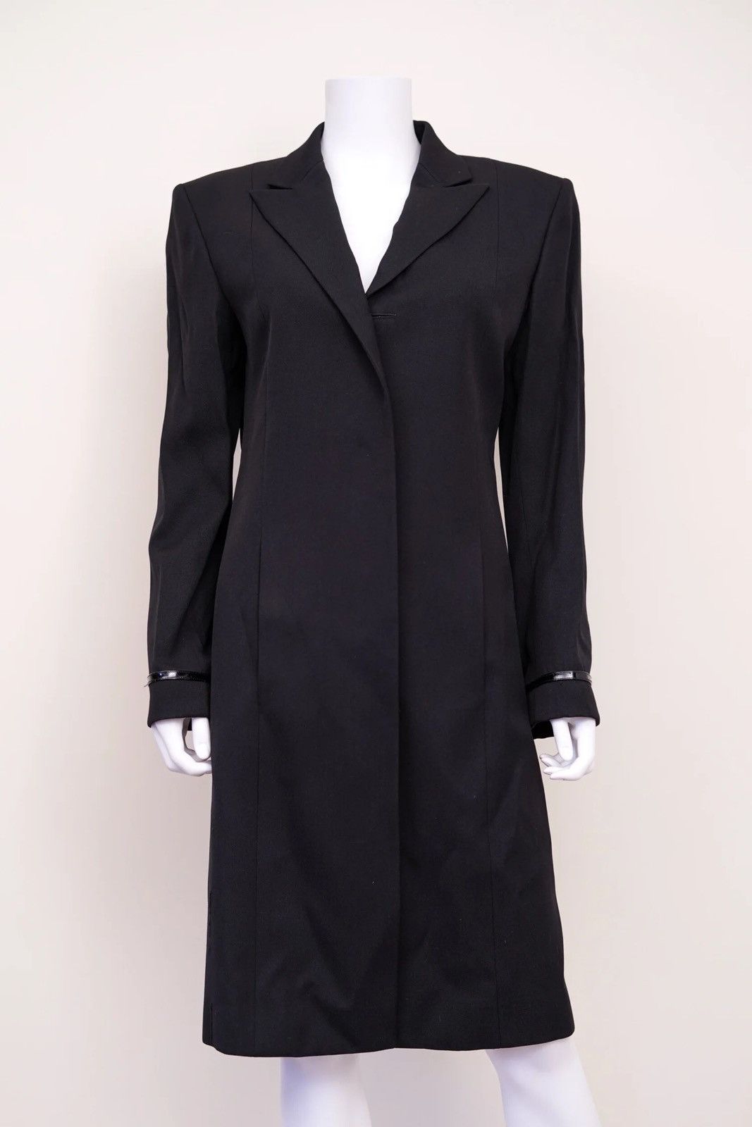 Gucci Gucci by Tom Ford Runway 'G' Buckle Black Red Lined Coat Size M / US 6-8 / IT 42-44 - 2 Thumbnail