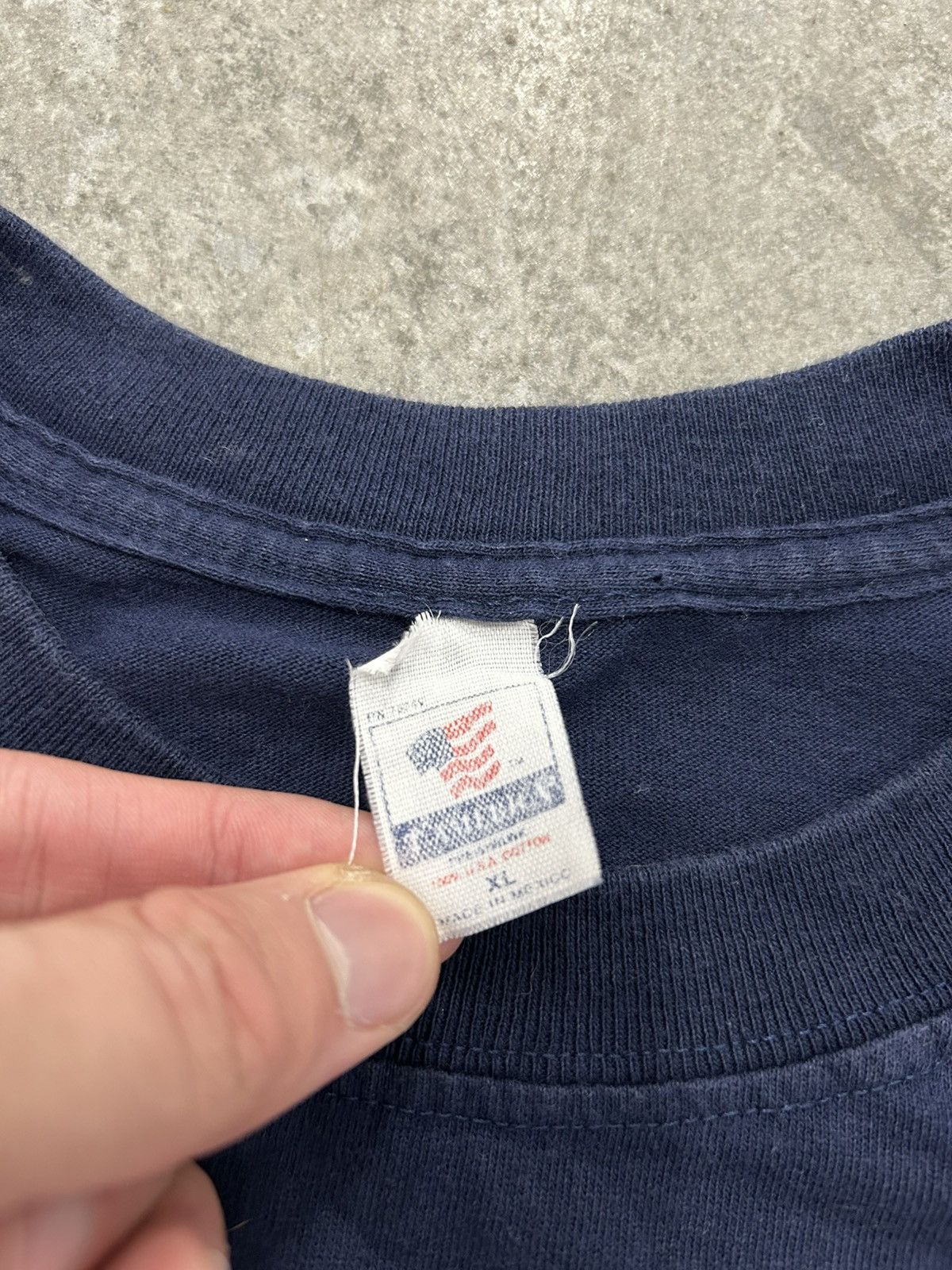 Vintage Vintage 9/11 t shirt God bless America Size US XL / EU 56 / 4 - 3 Thumbnail