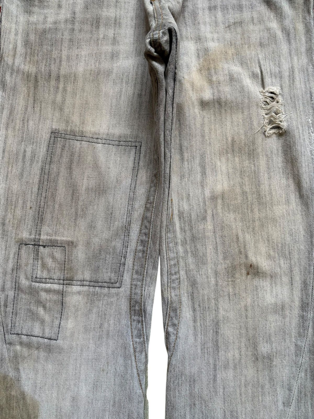 Japanese Brand Vintage Japanese Brand Paint Rusty Mud Wash Ripped Jeans Size US 32 / EU 48 - 5 Thumbnail