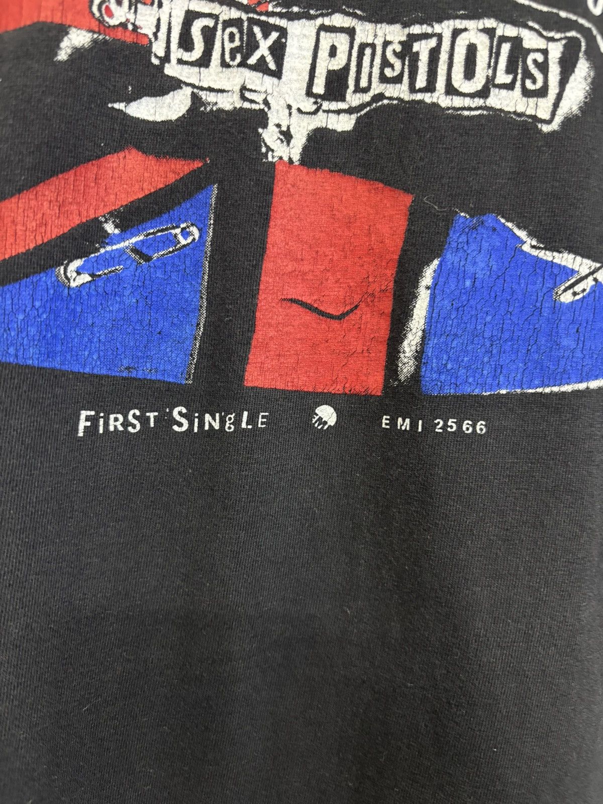 Band Tees × Vintage Vintage Sex Pistols Electric Circus Manchester Tshirt Size US XL / EU 56 / 4 - 3 Thumbnail