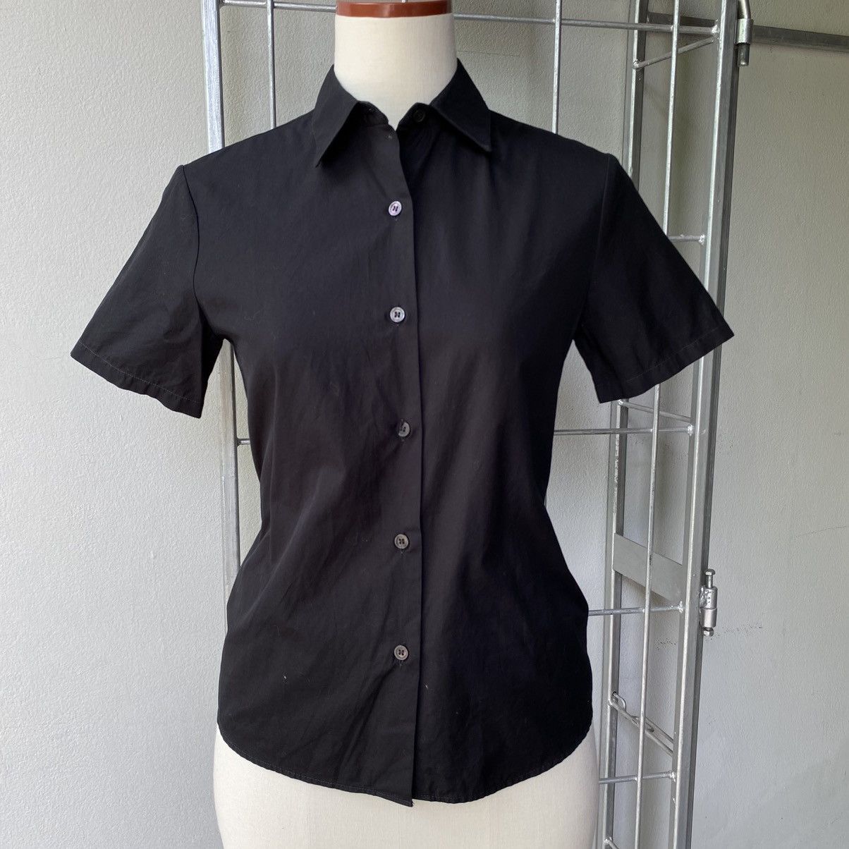 Designer ANTONIO PERNAS Black Short-Sleeve Collared Blouse Size XS / US 0-2 / IT 36-38 - 2 Thumbnail