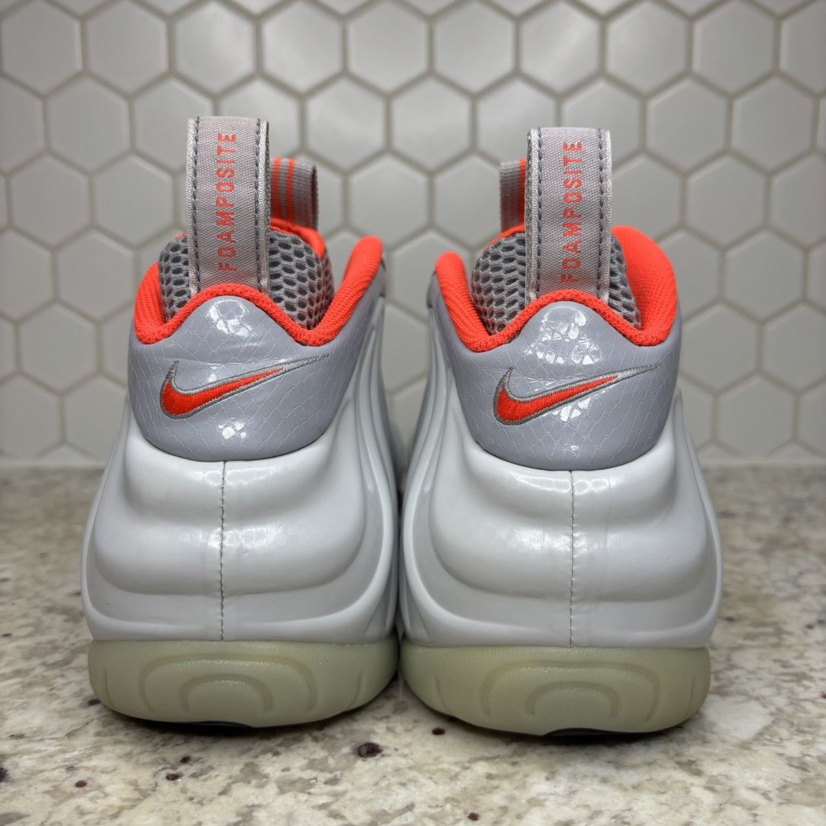 Nike Size 10.5-Nike Foamposite Premium Pure PlatinumNO BOX/INSOLE Size US 10.5 / EU 43-44 - 5 Thumbnail