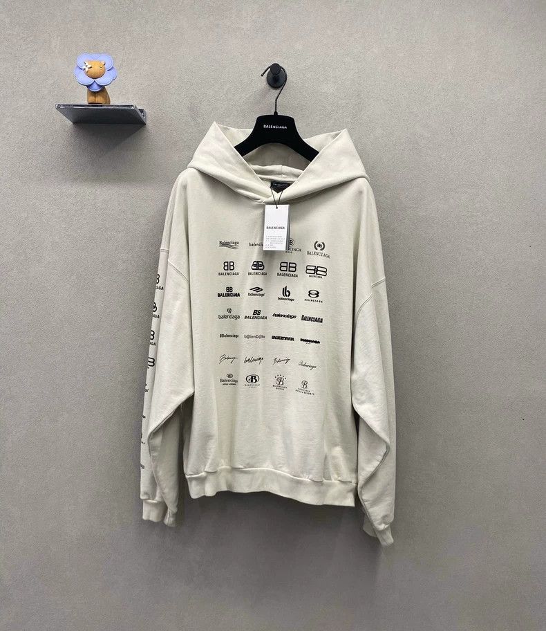 Balenciaga Balenciaga Alphabet Logo Printed Hooded Sweatshirt, Loose Size US L / EU 52-54 / 3 - 1 Thumbnail