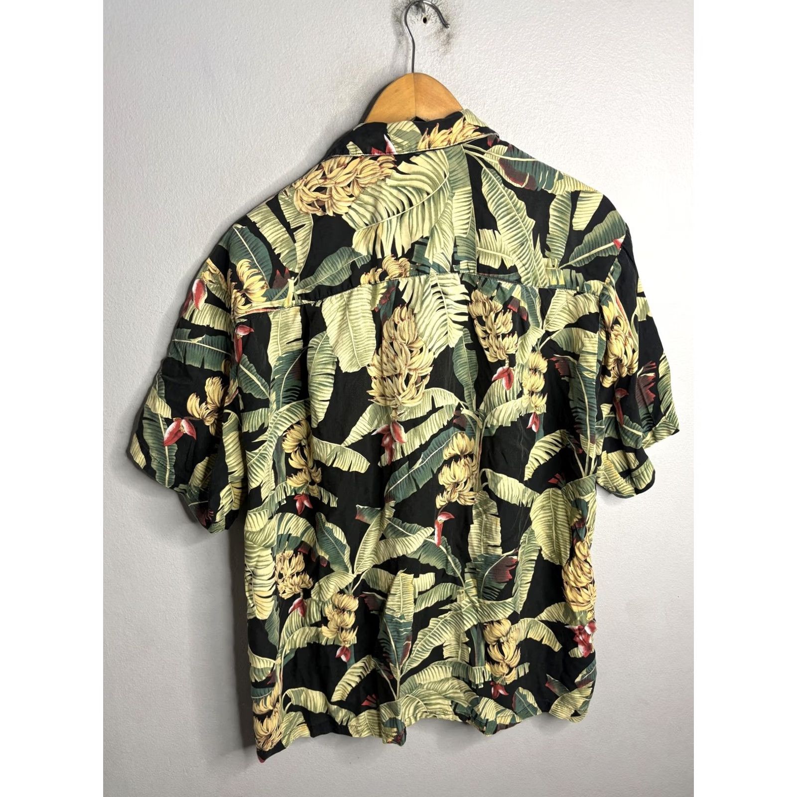 Paradise Found Paradise Found Shirt Mens Large Black Banana Leaf Hawaiian Camp Button Front Size US L / EU 52-54 / 3 - 5 Thumbnail