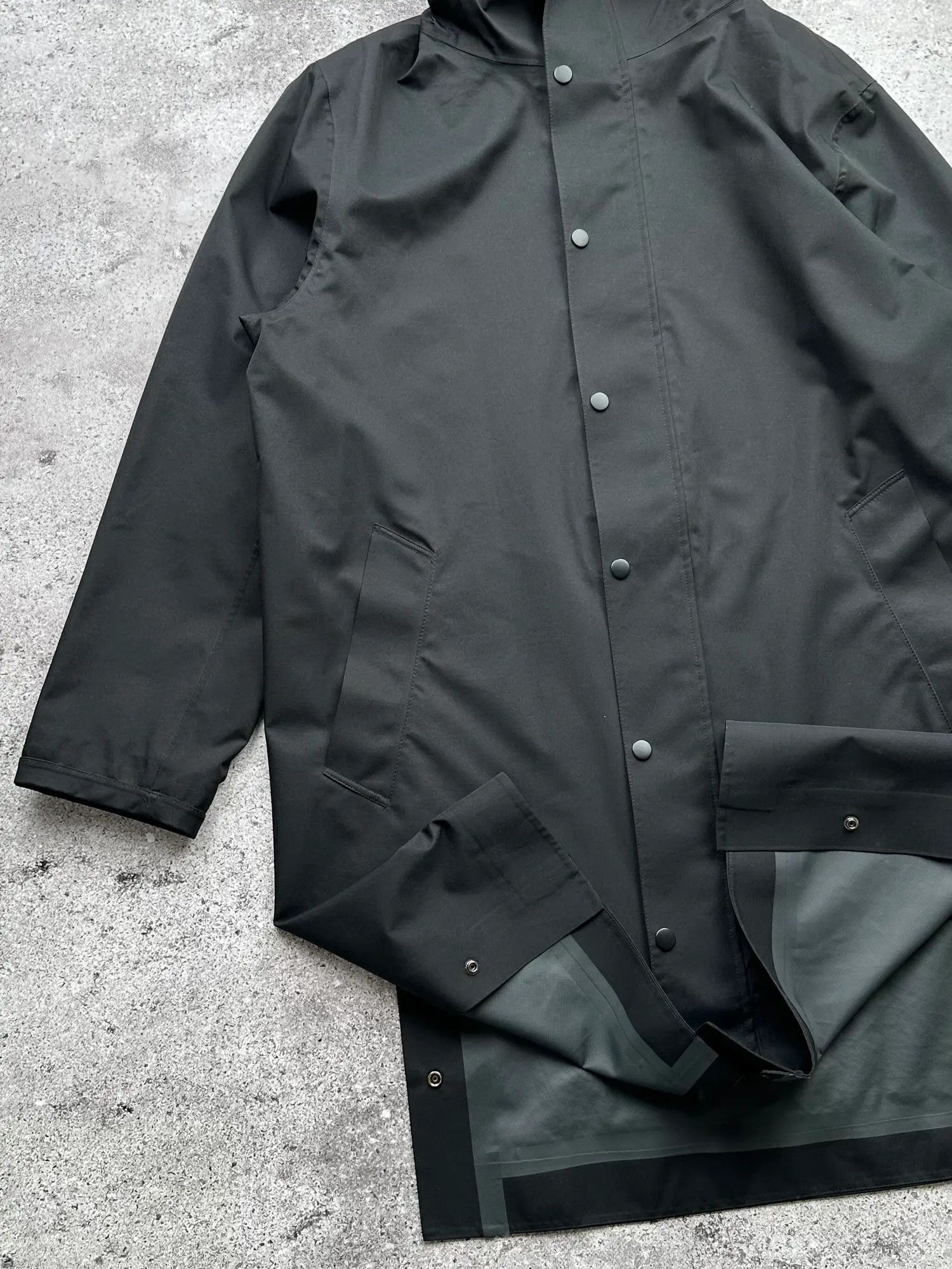 Japanese Brand Vintage Waterproof Coat C146(V117)E8 Size US M / EU 48-50 / 2 - 3 Thumbnail