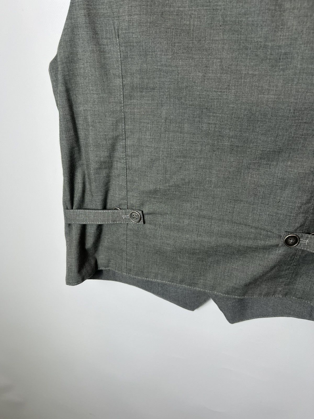 Eleventy Vintage luxury Eleventy Button up Sleeveless Gray Vest Size US M / EU 48-50 / 2 - 11 Thumbnail
