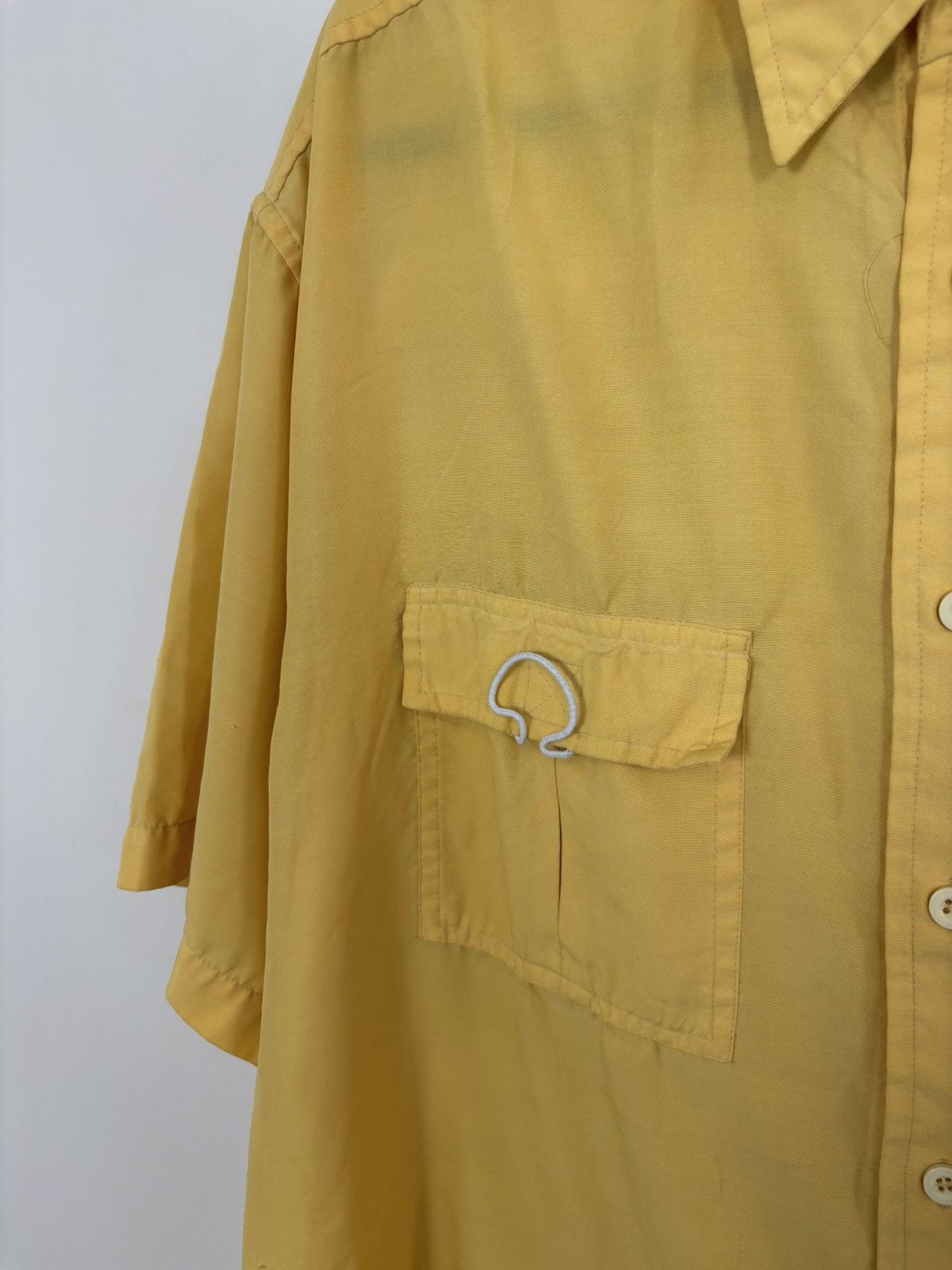Tommy Hilfiger Vintage 1990s Tommy Hilfiger Athletics Short Sleeve Shirt Size US XL / EU 56 / 4 - 4 Thumbnail