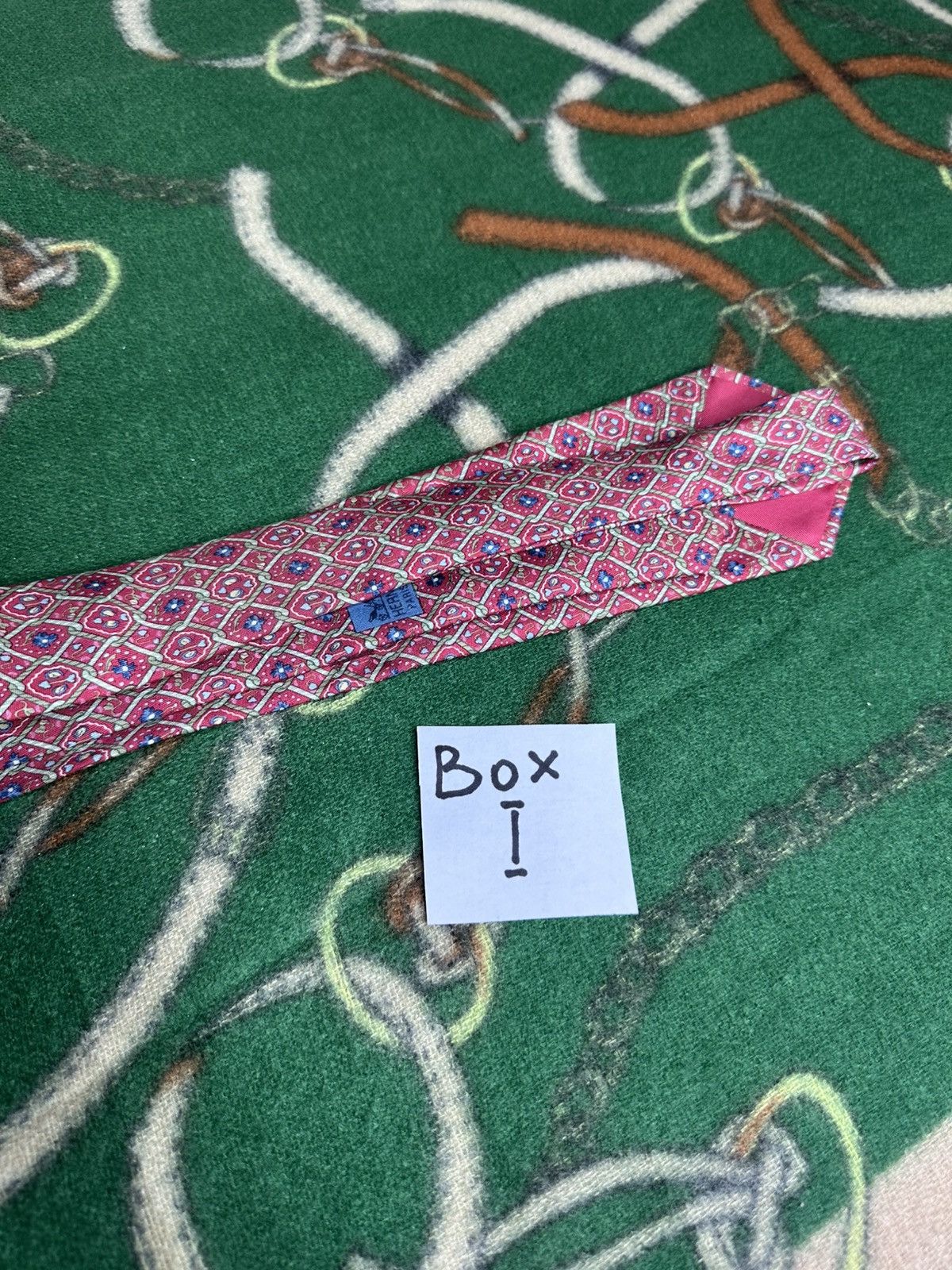 Hermes Hermès Paris 100% Silk Tie Red Geometric Floral Pattern Size ONE SIZE - 7 Thumbnail