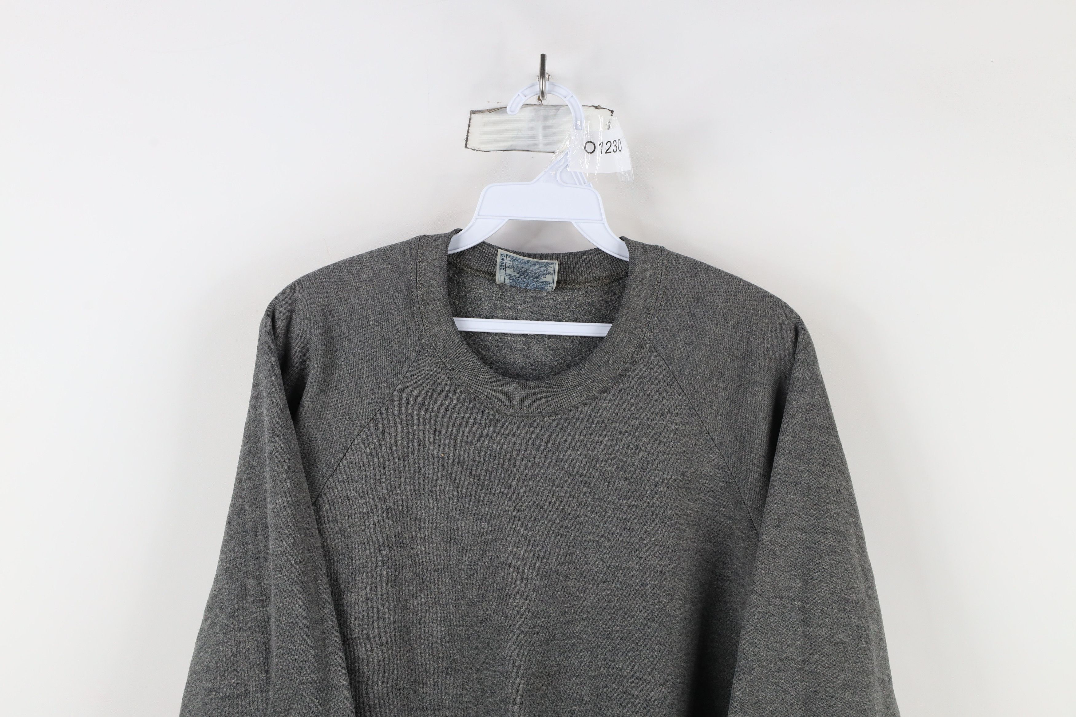 Vintage Vintage 90s Streetwear Blank Crewneck Sweatshirt Gray Size US L / EU 52-54 / 3 - 2 Thumbnail