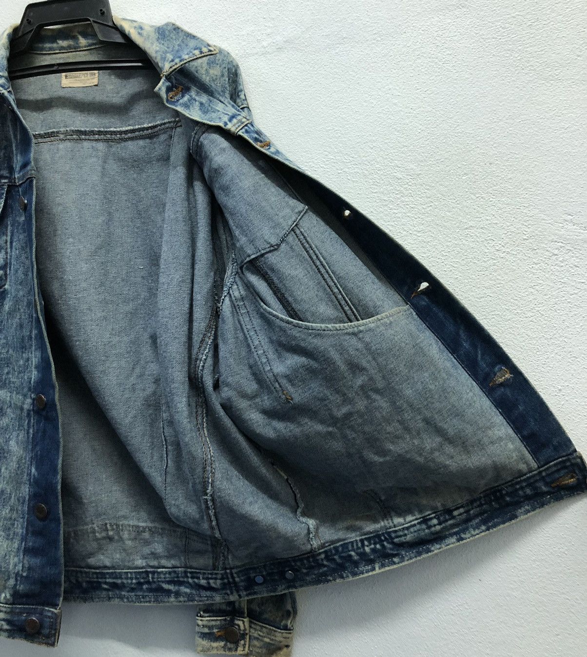 Vintage Vintage Sports Club Denim Jacket Size US L / EU 52-54 / 3 - 12 Thumbnail