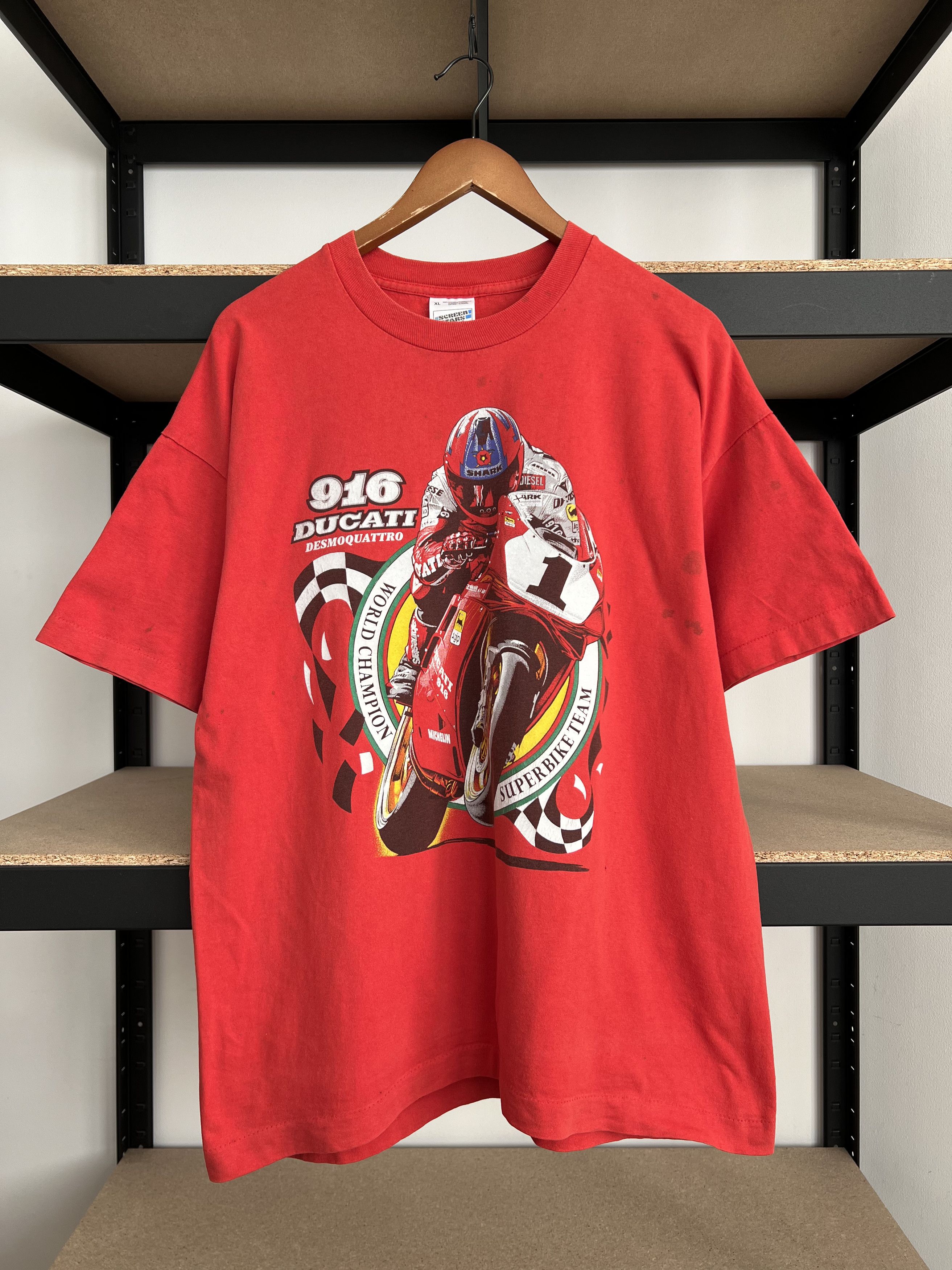 Vintage 90s Ducati 916 Superbike Moto Racing Red T-shirt
