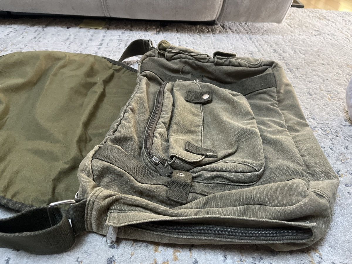 Japanese Brand olive green utilitarian messenger bag OS Size ONE SIZE - 4 Thumbnail