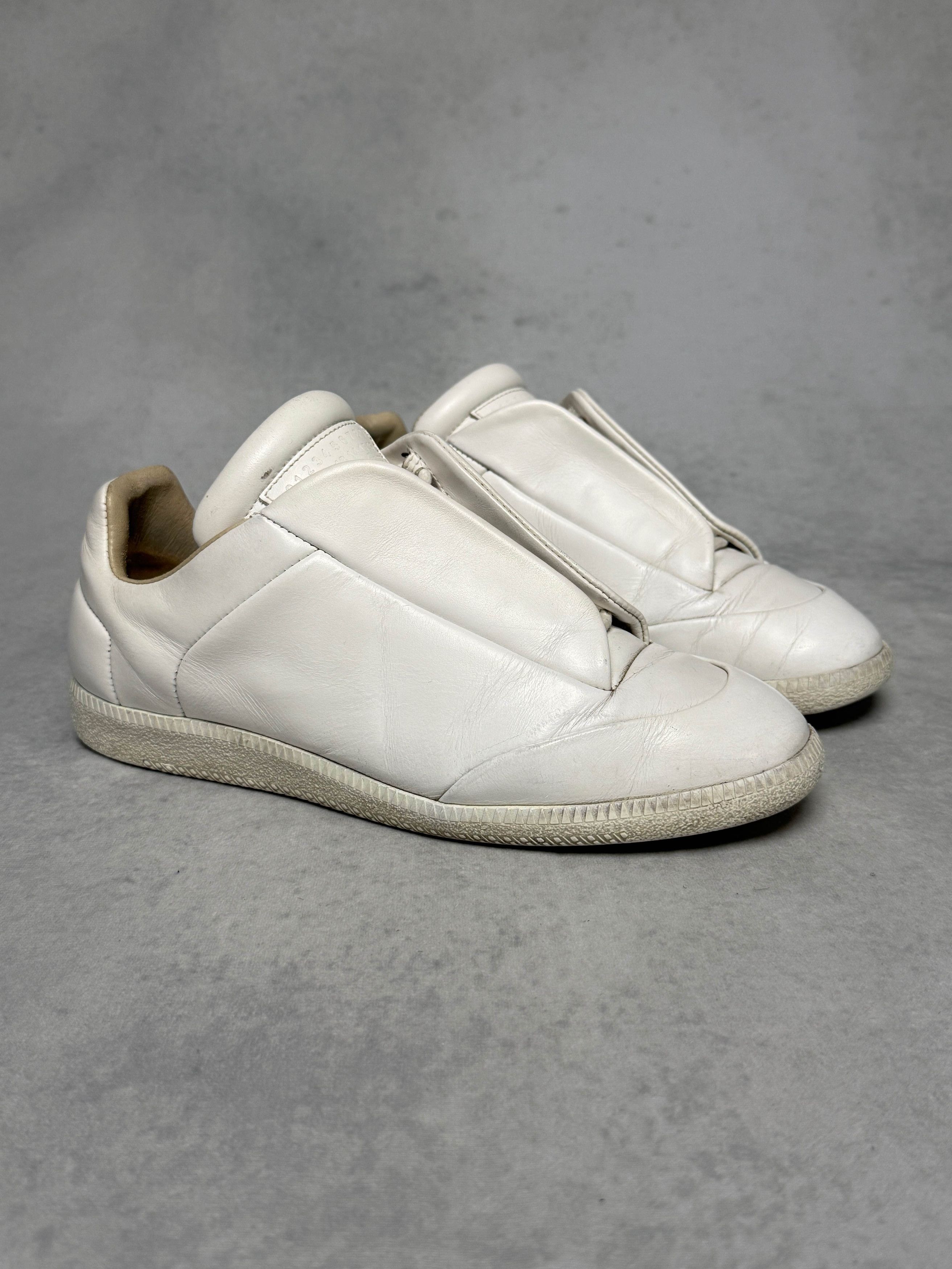 Maison Margiela Maison Margiela Future Low White Size US 7 / EU 40 - 1 Thumbnail