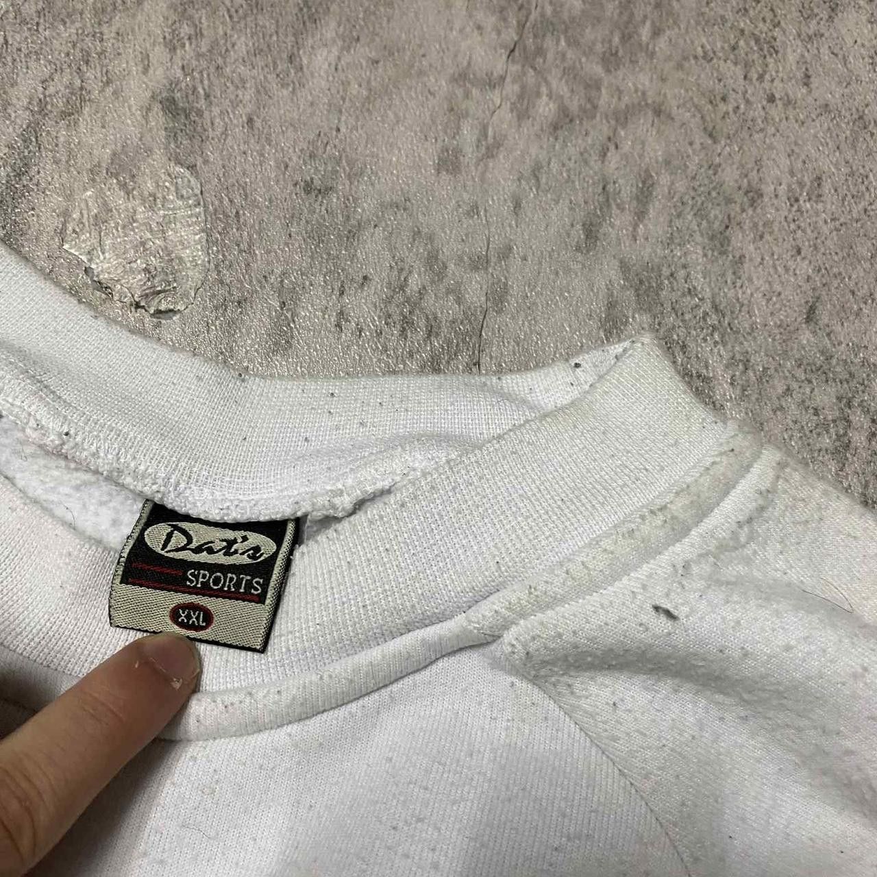 Other White and blue sweatshirt with a retro vibe Size US XL / EU 56 / 4 - 4 Thumbnail