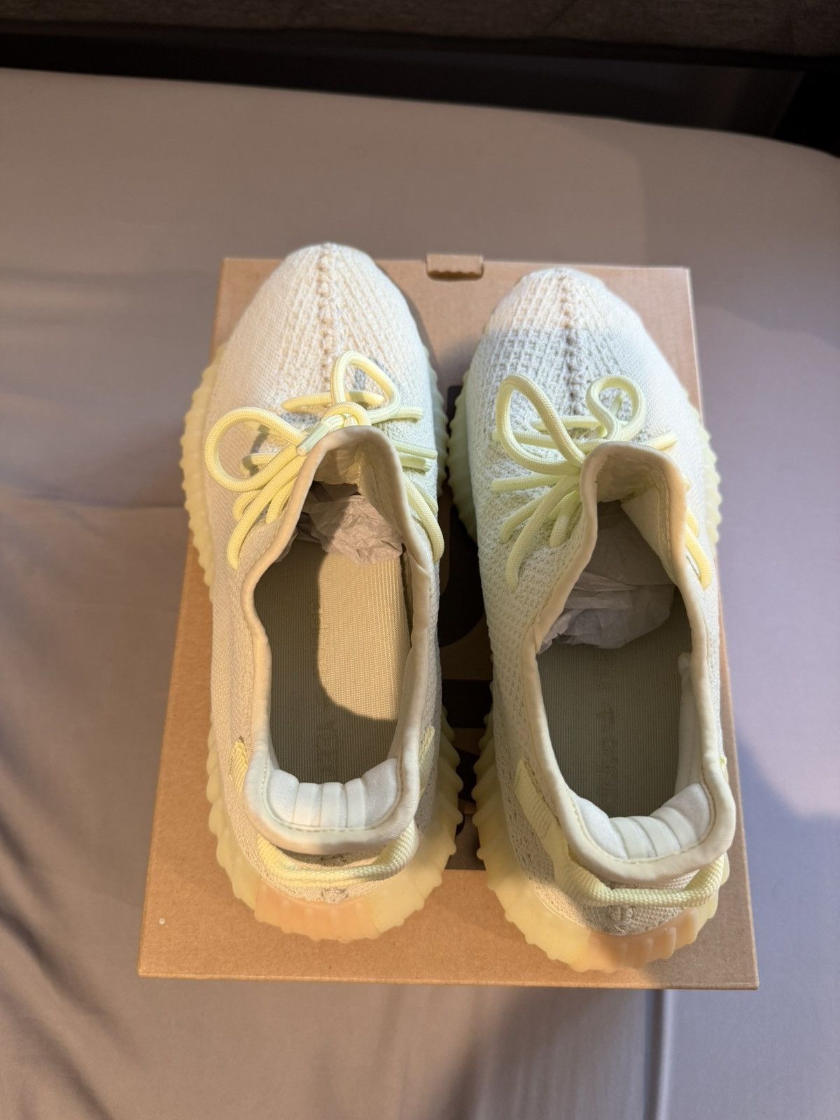 Yeezy Yeezy Boost 350 V2 “Butter” Size US 9 / EU 42 - 5 Thumbnail