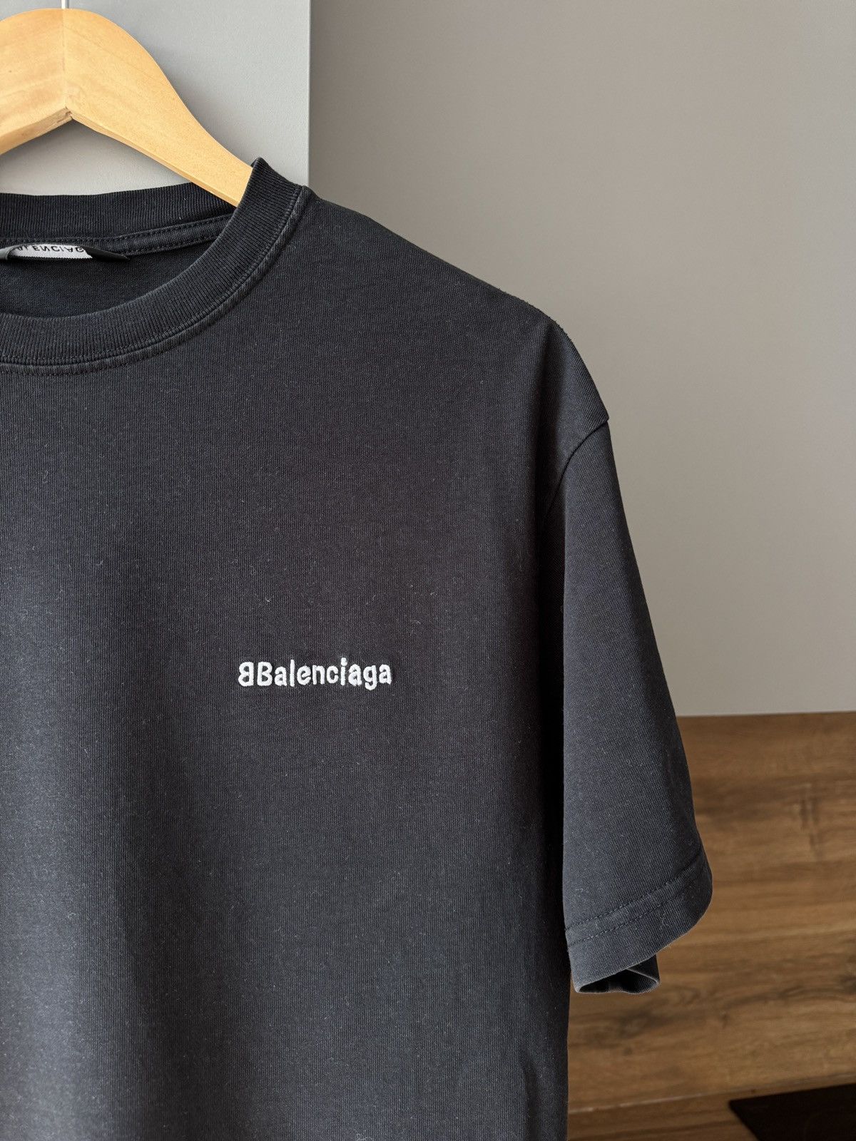 Balenciaga Balenciaga Corporate Logo Black Tee Size US XXS / EU 40 - 3 Thumbnail