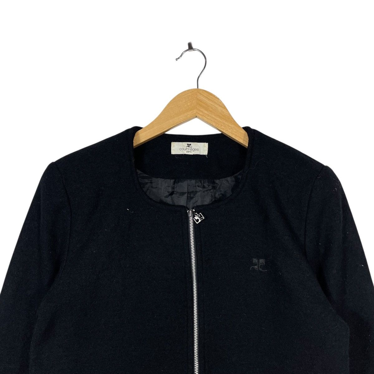 Courreges Courrèges Paris Cropped Zip Jacket Minimalist Black Wool Size S / US 4 / IT 40 - 2 Thumbnail
