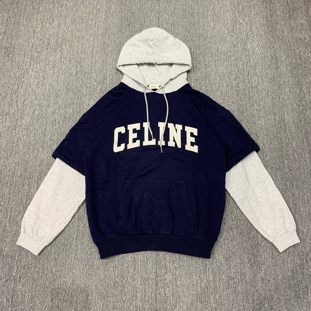 Celine Celine Logo Hoodie Size XS Size XS / US 0-2 / IT 36-38 - 1 Thumbnail