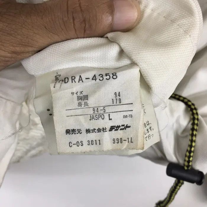 Descente Vtg DESCENTE JAPAN Skiers Ski Winter Parka Jacket Coat Size US L / EU 52-54 / 3 - 7 Thumbnail