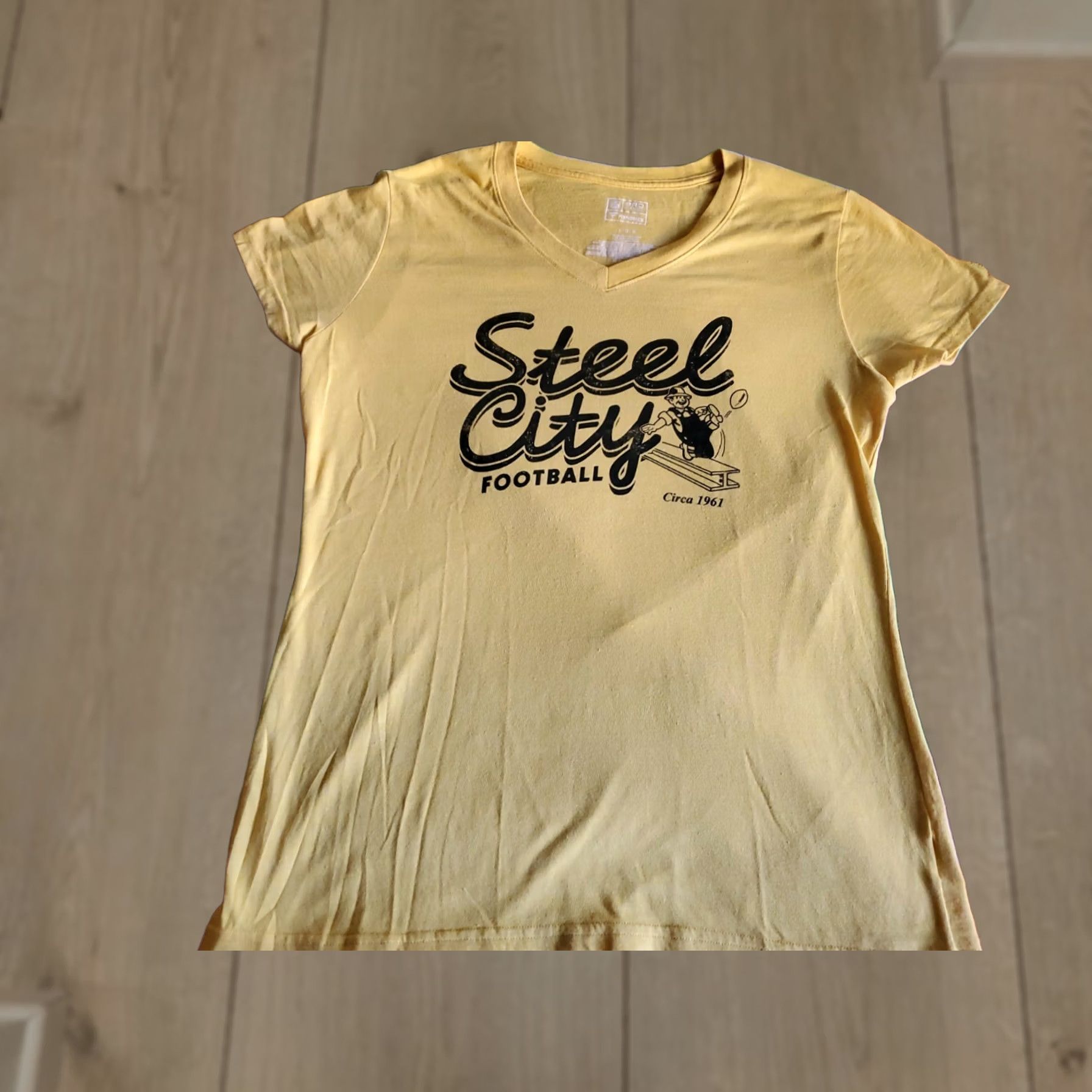 Vintage Fanatics STEEL CITY FOOTBALL Circa 1961 T-Shirt Yellow XS? Wait, no Size L / US 10 / IT 46 - 1 Thumbnail