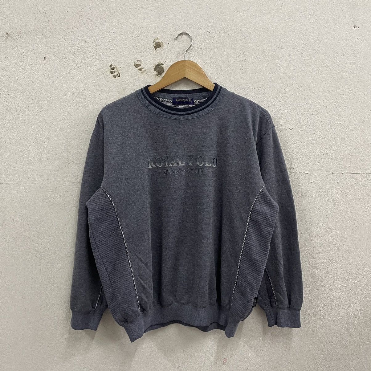 Polo Ralph Lauren × Vintage 🔥Vintage Royal Polo Sports Club Big Spellout Sweatshirts Size US M / EU 48-50 / 2 - 1 Thumbnail