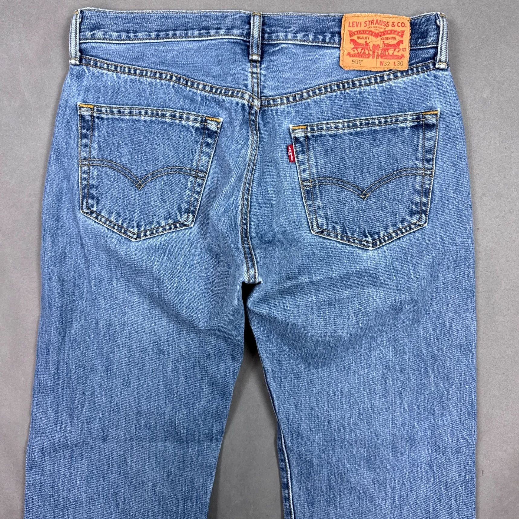 Levi's Levis 501 Jeans Mens 32x30 Blue Button Fly Denim Pants Thrashed Work Distressed Jeans Regular Levi's 501 Model Mexico Vintage No Size US 32 / EU 48 - 7 Thumbnail