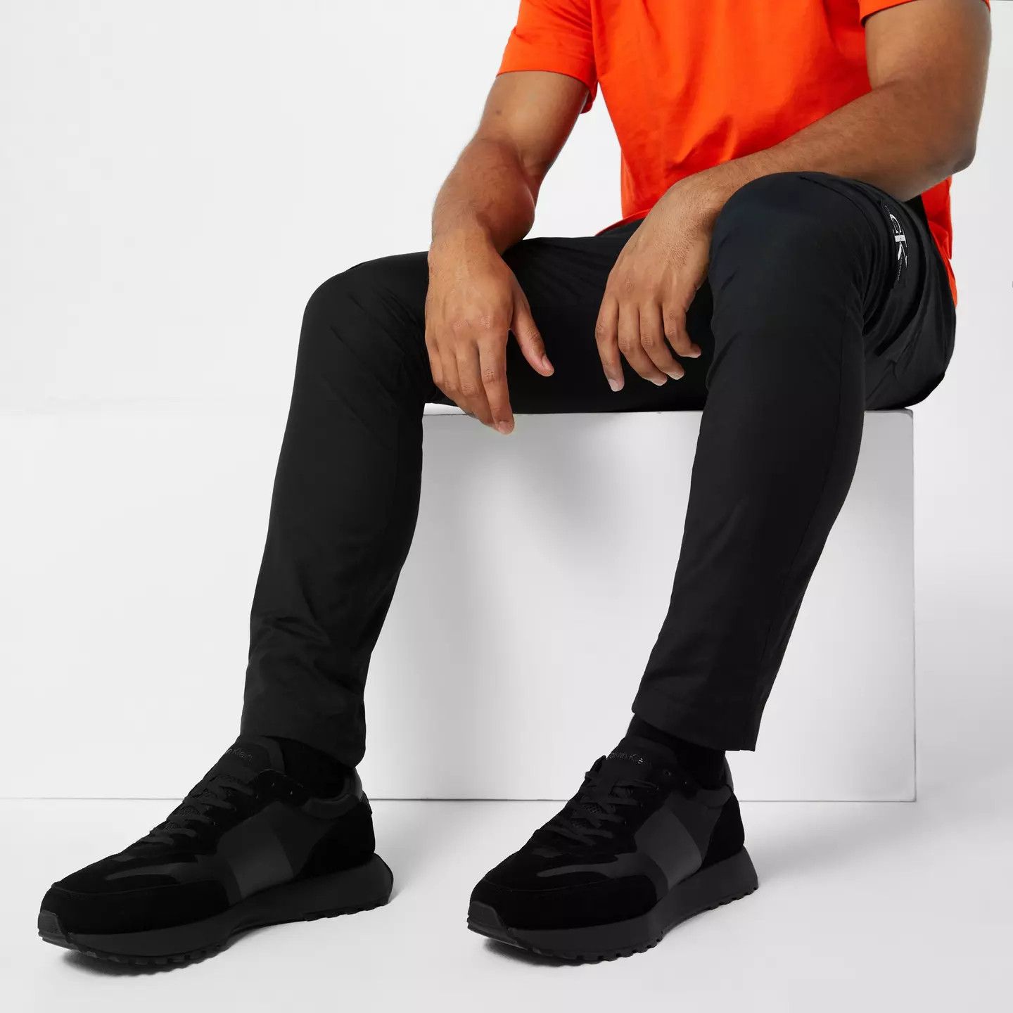Calvin Klein o1g2r1mq0426 Suede Trainers in Black Size US 9 / EU 42 - 2 Thumbnail