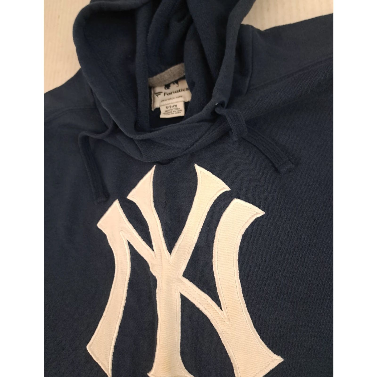 Vintage VINTAGE New York Yankees Baseball Small Woman Stitched Logo Hoodie Size S / US 4 / IT 40 - 4 Thumbnail