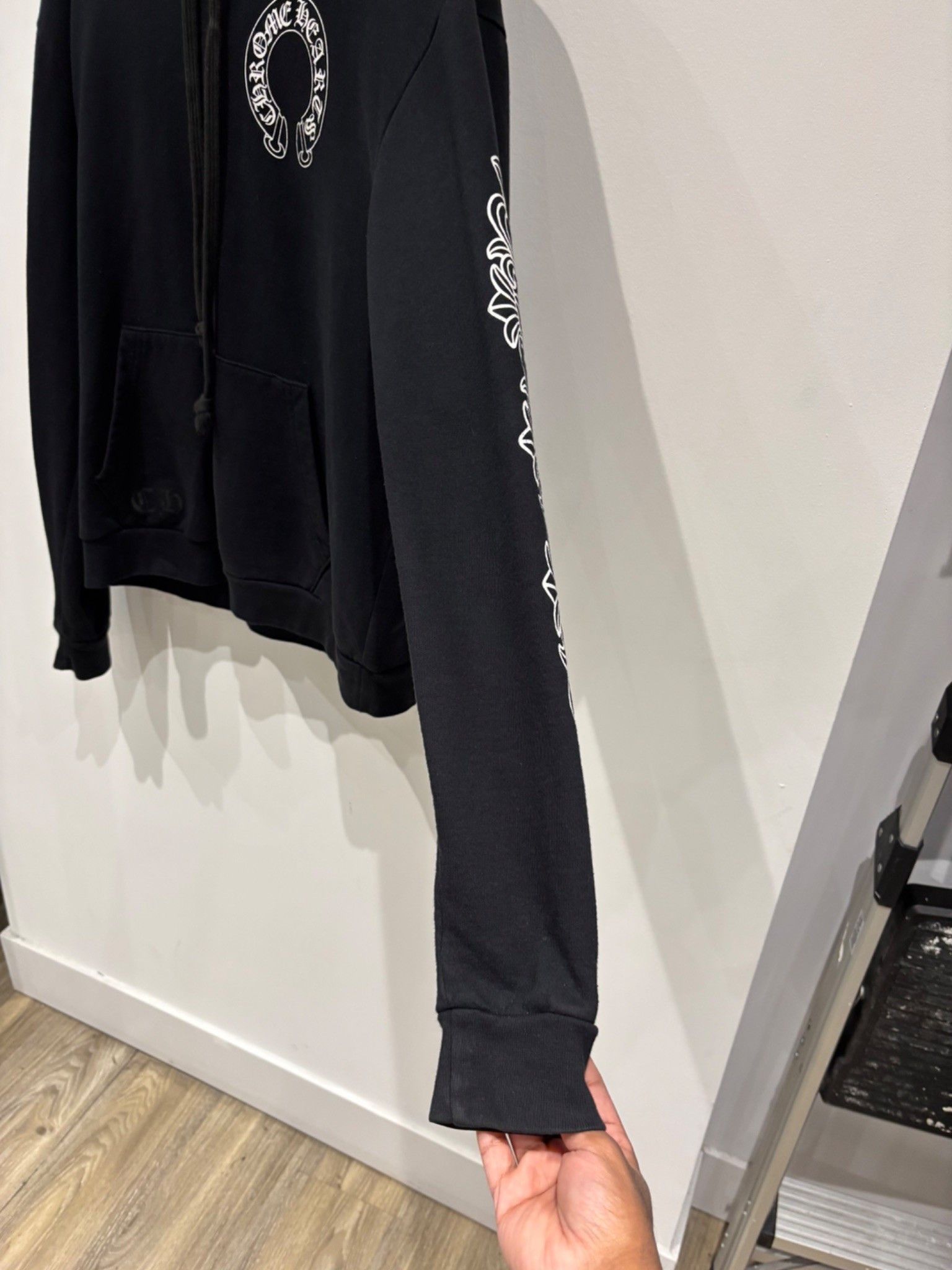 Chrome Hearts Chrome Hearts Horseshoe Floral Pullover Hoodie Black Size US S / EU 44-46 / 1 - 4 Thumbnail