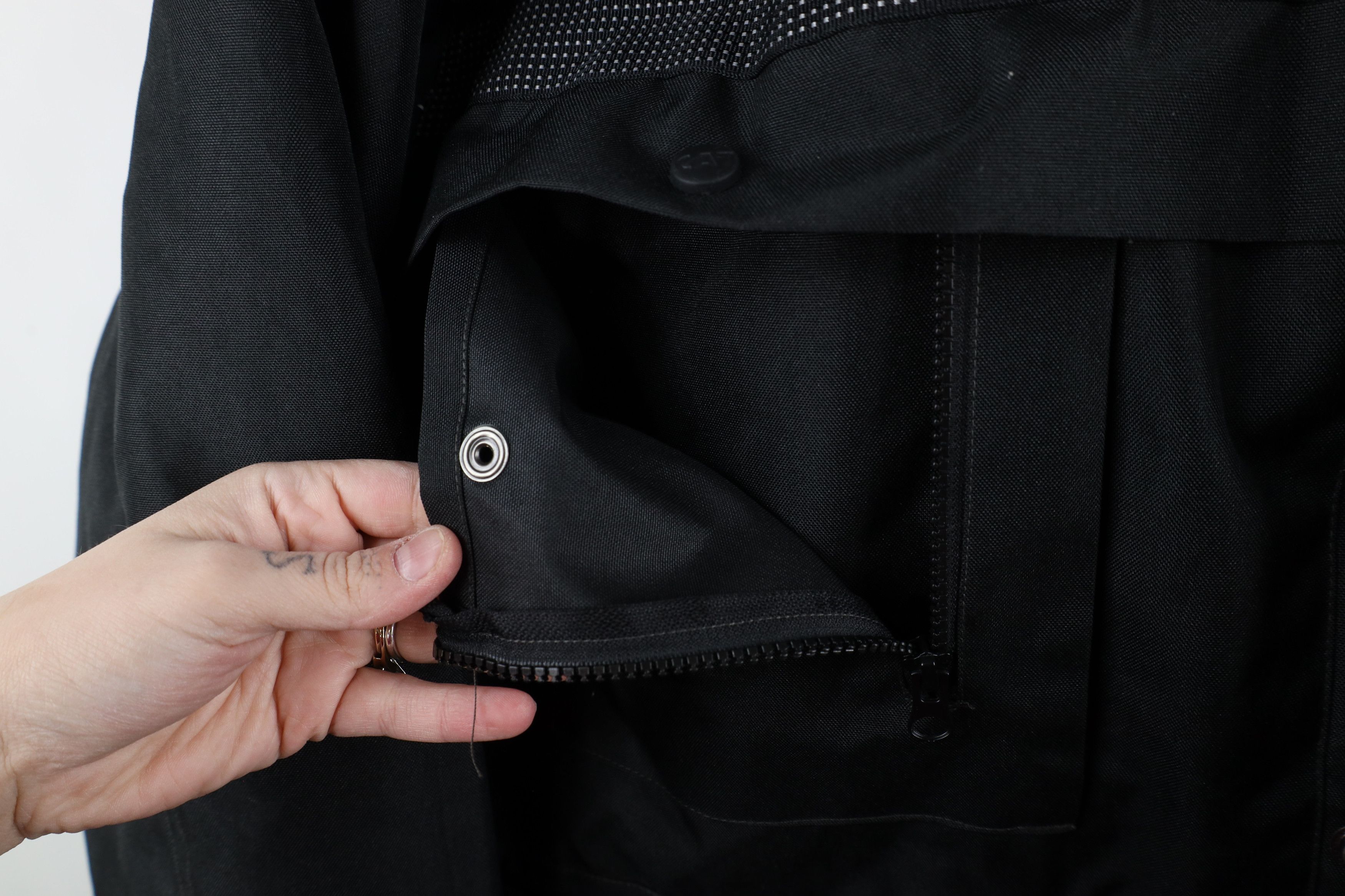 Caterpillar × Vintage Vintage Caterpillar Quilted Hooded Heavy Duty Jacket Black Size US XXL / EU 58 / 5 - 9 Thumbnail