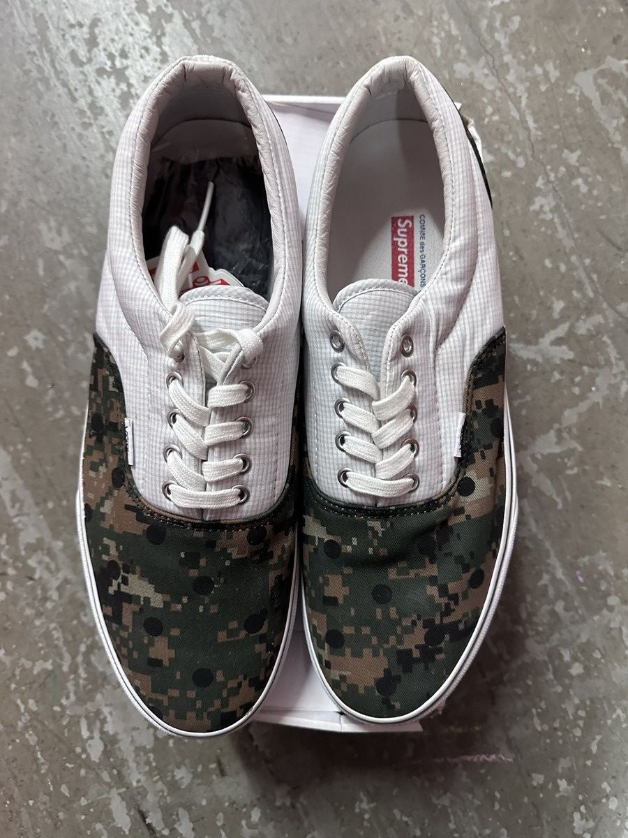 image of Comme Des Garcons x Supreme 2013 Cdg X Supreme Vans Era Pro Size 13 Shoes in White, Men's