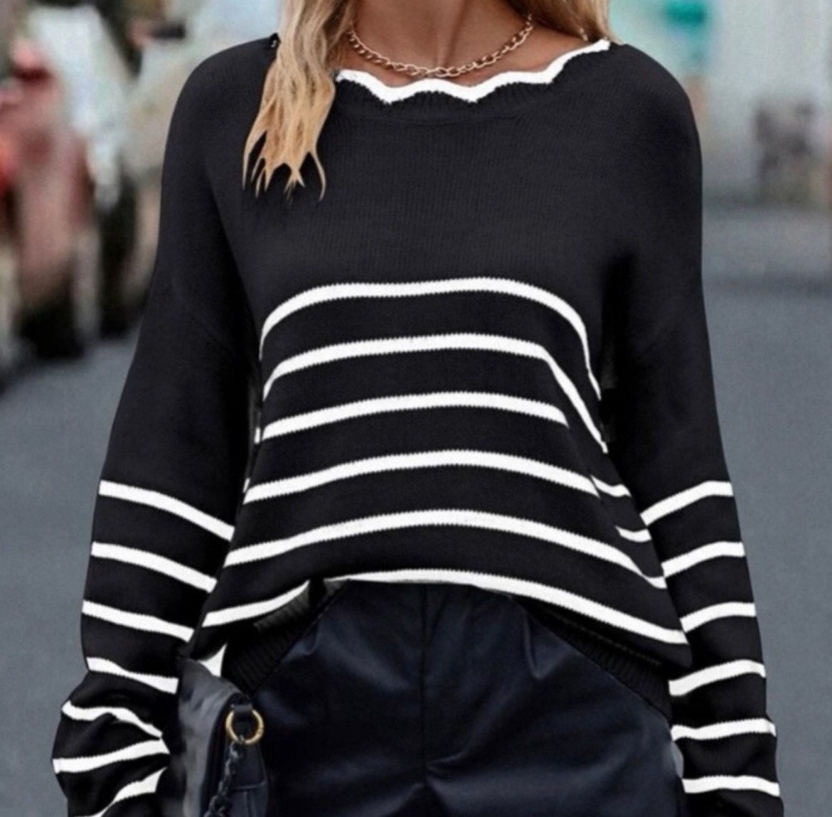 Designer × Other NWT, Lavishly Paris Scallop Trim Bowknot Back Sweater Size M / US 6-8 / IT 42-44 - 12 Thumbnail
