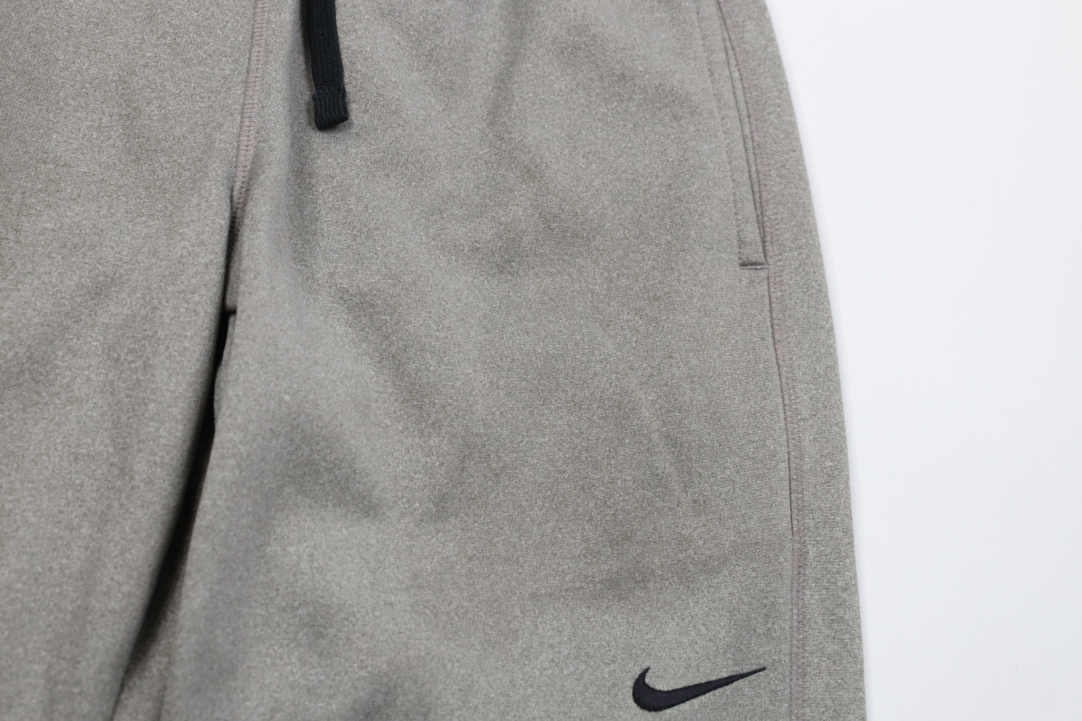 Nike Vintage Y2K Nike Therma Fit Mini Swoosh Wide Leg Sweatpants Size US 32 / EU 48 - 7 Thumbnail