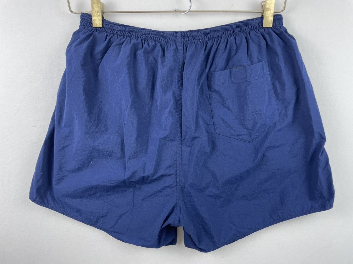 Nike Vintage Nike Short Size US 35 - 2 Thumbnail