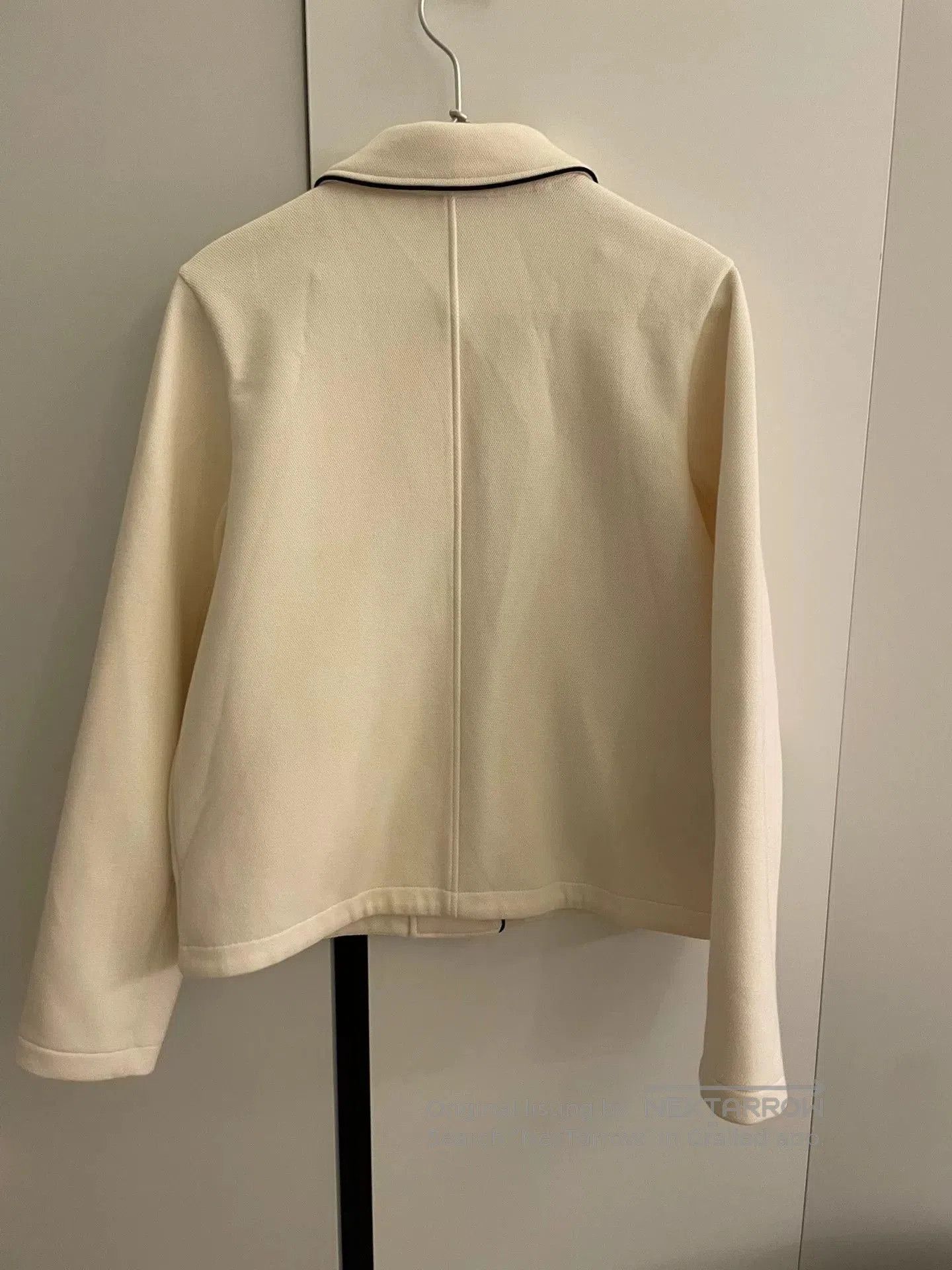 Lacoste Lacoste 25 New Button Collar Short Coat. Size S / US 4 / IT 40 - 2 Thumbnail