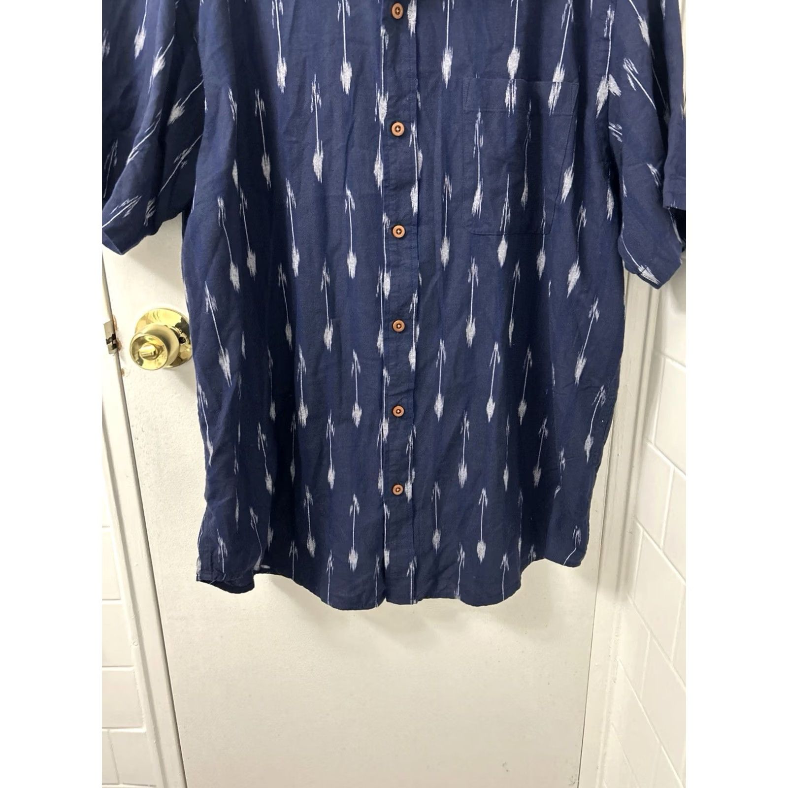 Orvis Orvis Shirt Mens XL Blue Cotton Button-Down Ikat Short Sleeve S/S Geometric Collared Pockets Lightweight Breathable Casual Travel Vintage No Size US XL / EU 56 / 4 - 3 Thumbnail