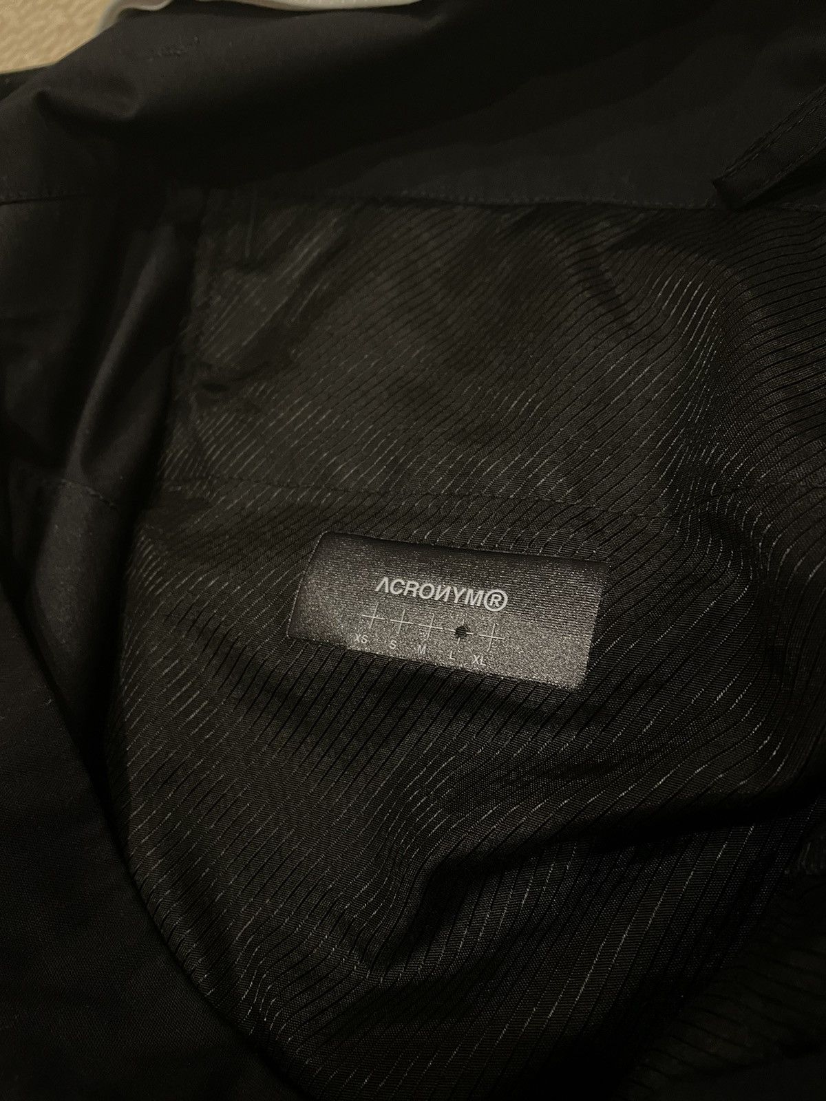 Acronym Acronym P24A-E - Black - Large Size US 36 / EU 52 - 3 Thumbnail