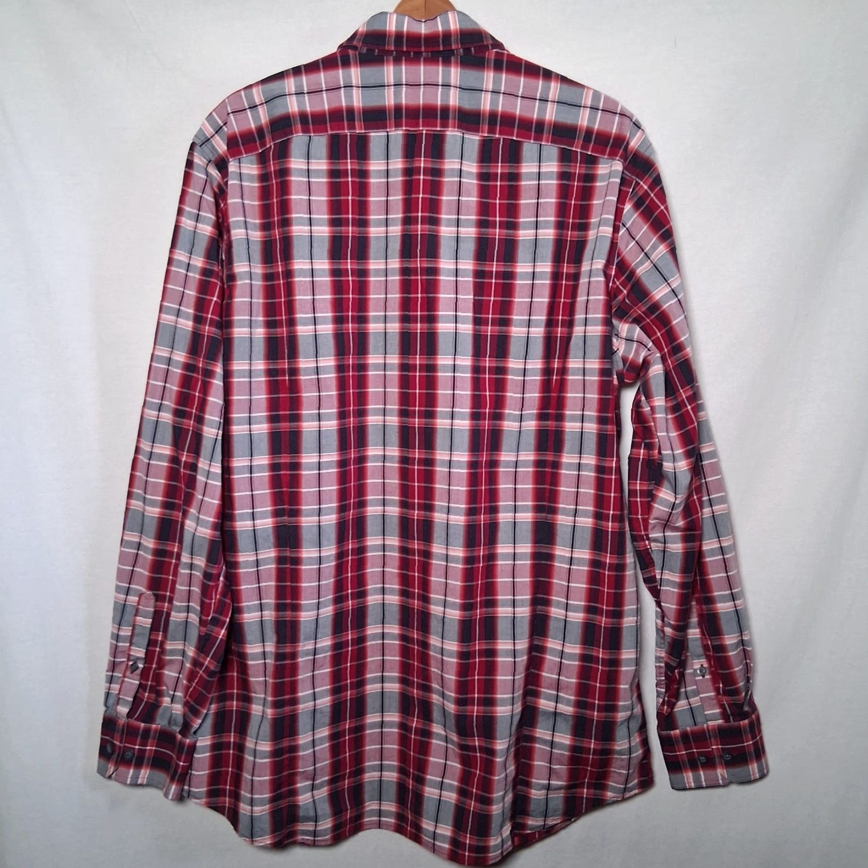 Banana Republic Banana Republic Shirt Men XL Red Plaid Button-Up Long Sleeve Collared Shirt, Button Front, Cotton Blend, Preppy, Office Wear, Business Casual Size US XL / EU 56 / 4 - 3 Thumbnail