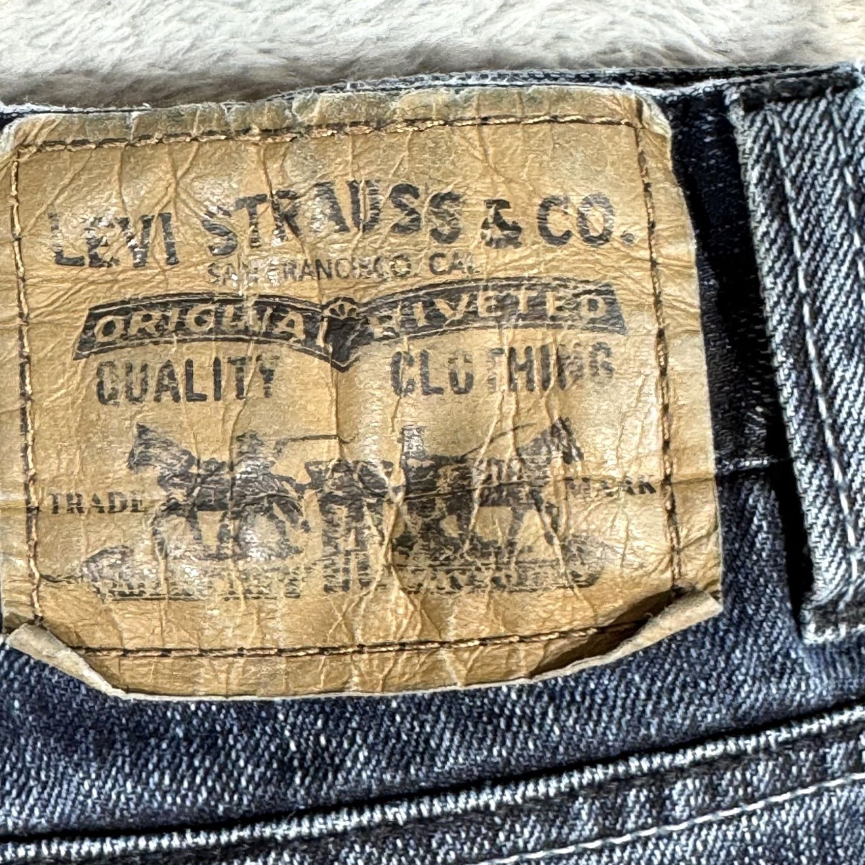 Levi's Levi's 511 Jeans Mens 34x30 Blue Skinny Fit Whiskered Denim Medium Wash Denim Zip Fly Button Closure 5-Pocket Pockets Mid Rise 10-12in Regular Size US 34 / EU 50 - 3 Thumbnail