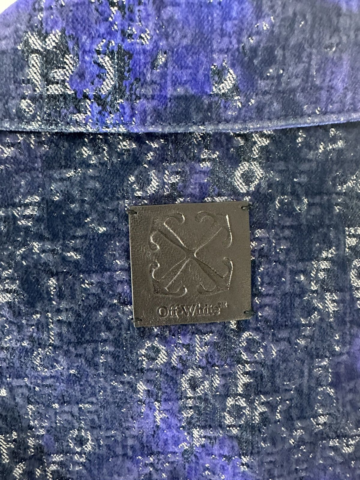 Off-White OFF-WHITE VELVET BUTTON DOWN JACKET Size US XL / EU 56 / 4 - 4 Thumbnail