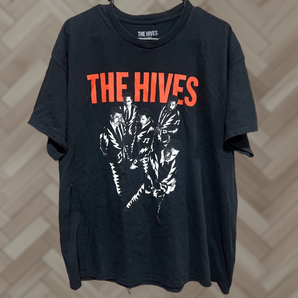 Vintage The Hives T-Shirt Men XL Black Band Music Rock Logo 2020-2029 Shirt Short Sleeve Crew Neck Cotton 24” Pit to Pit 29” Length Merch Size US XL / EU 56 / 4 - 1 Thumbnail